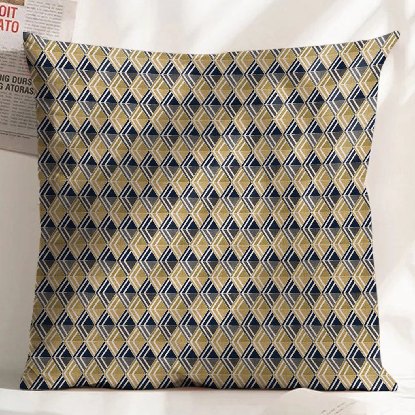 ILLUSION MULTI TRIANGLE DIGITAL PRINTED CUSHION COVER YELLOW/BLACK (Pack of 2)
