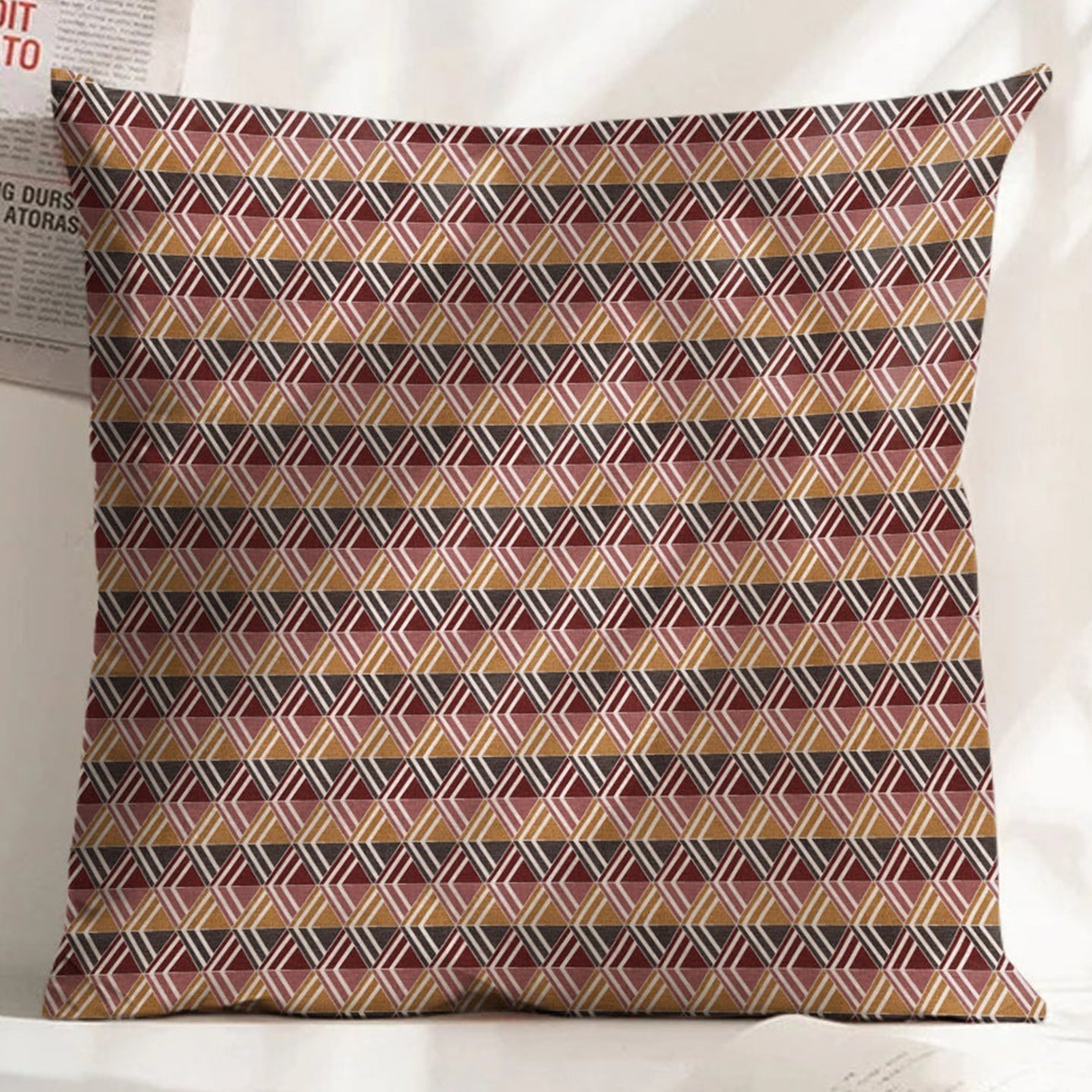 ILLUSION MULTI TRIANGLE DIGITAL PRINTED CUSHION COVER CAMEL/BLACK (Pack of 2)