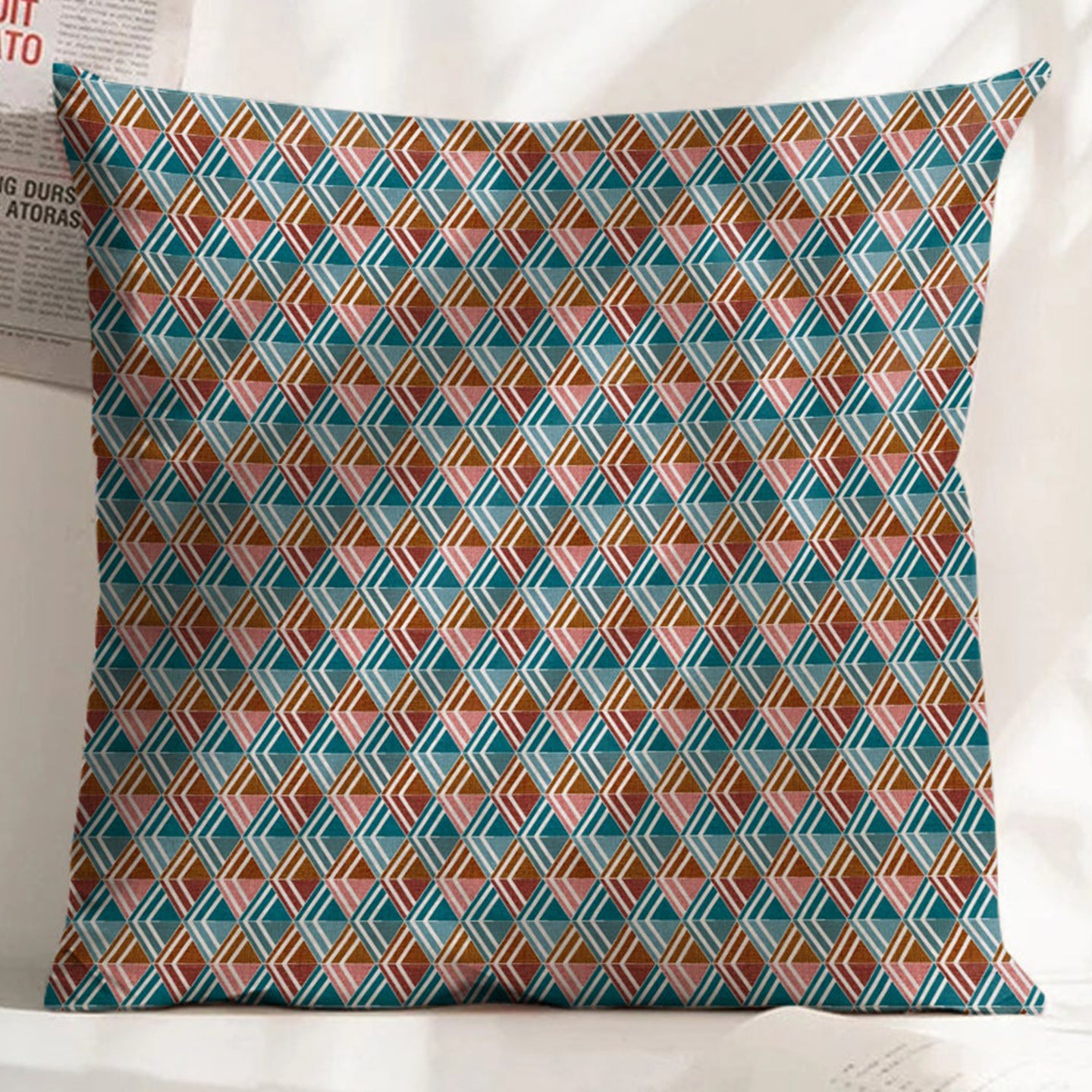 ILLUSION MULTI TRIANGLE DIGITAL PRINTED CUSHION COVER CAMEL/PINK (Pack of 2)