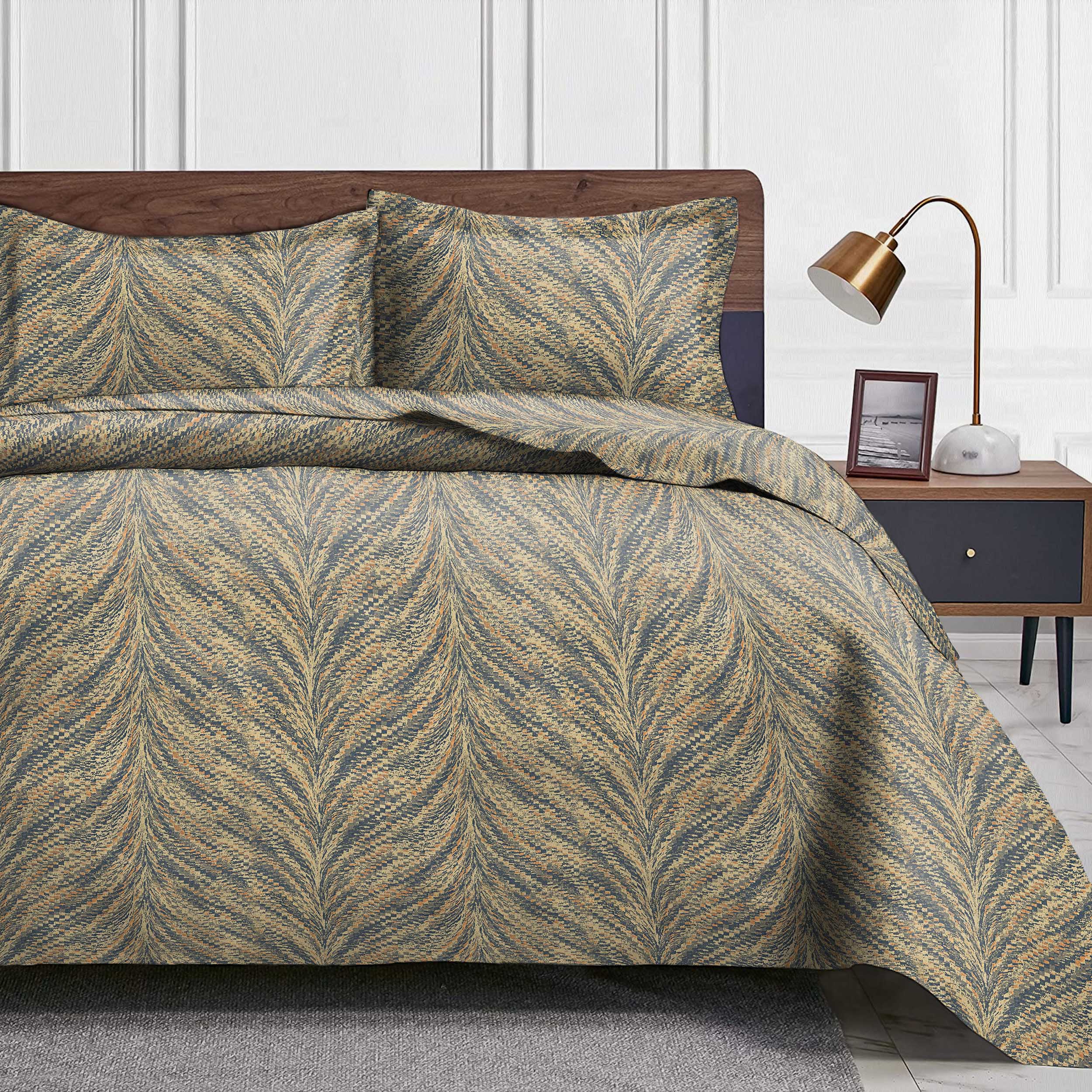 Luxor Amethyst Bedcover for Double Bed with 2 PillowCovers King Size (104" X 90")