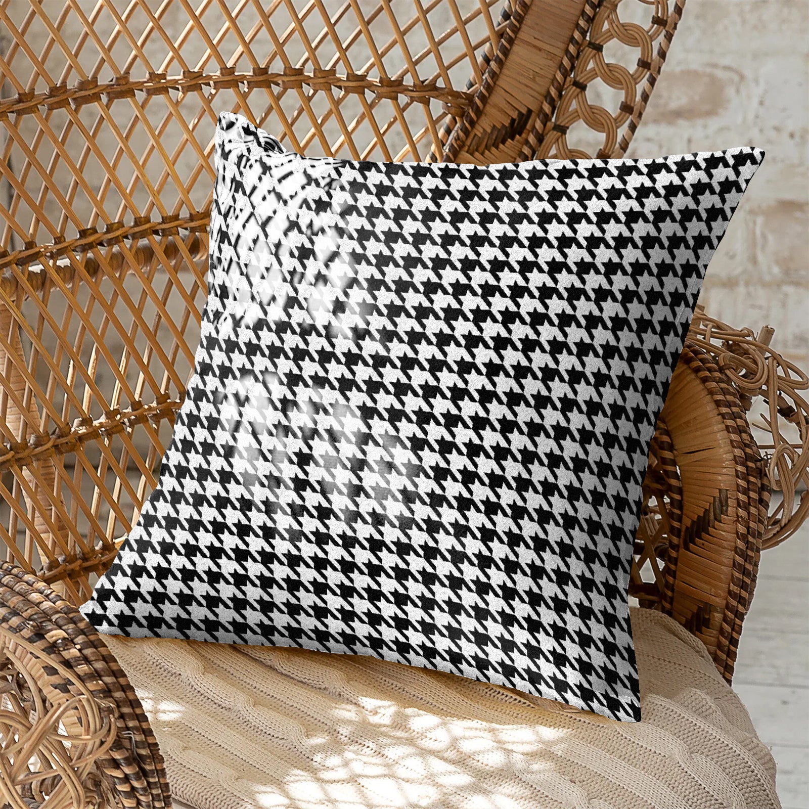 HOUNDSTOOTH BLACK DIGITAL PRINTED CUSHION COVER (Pack of 2)