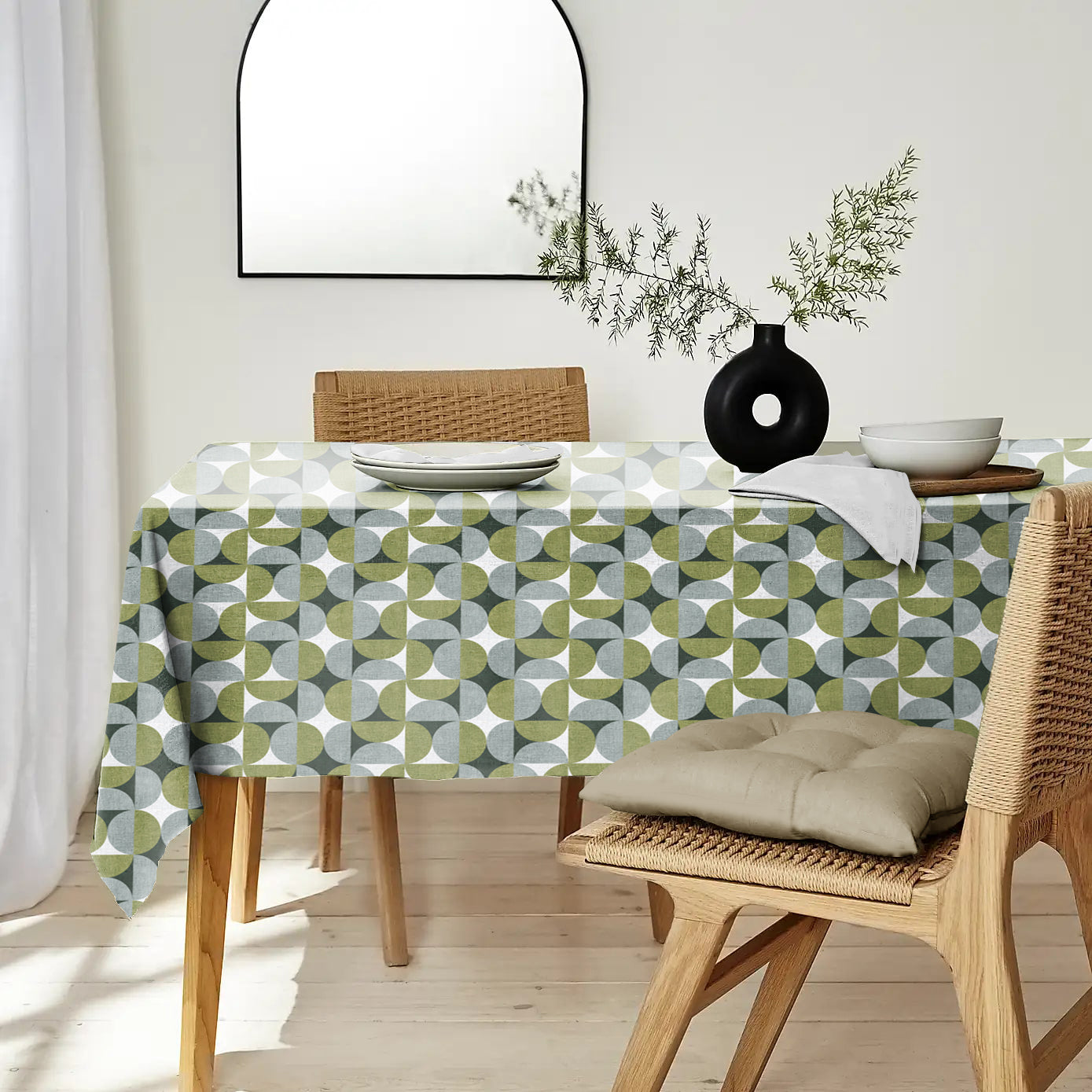 ILLUSION CIRCLE OLIVE/GREY TABLE CLOTH