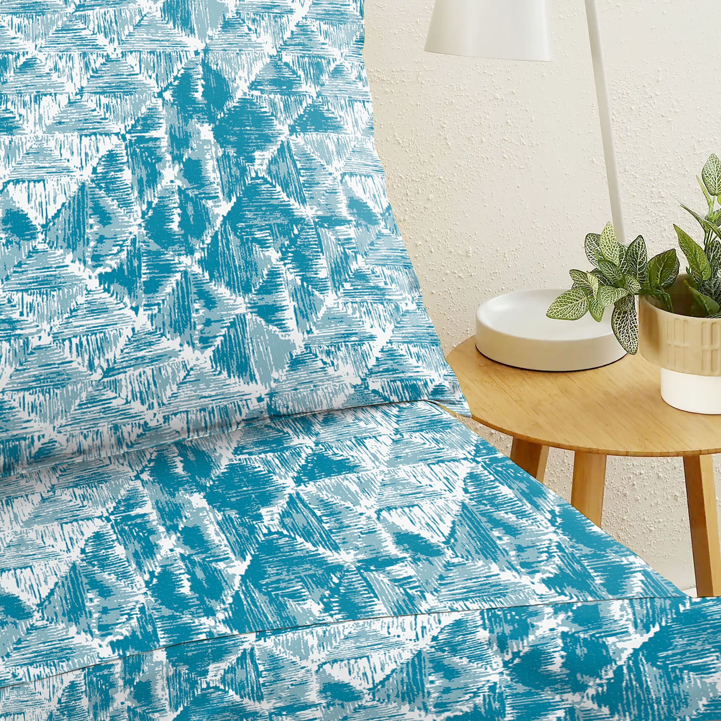 CLARA BLUE BEDSHEET FOR DOUBLE BED WITH 2 PILLOWCOVERS KING SIZE (104" X 90")