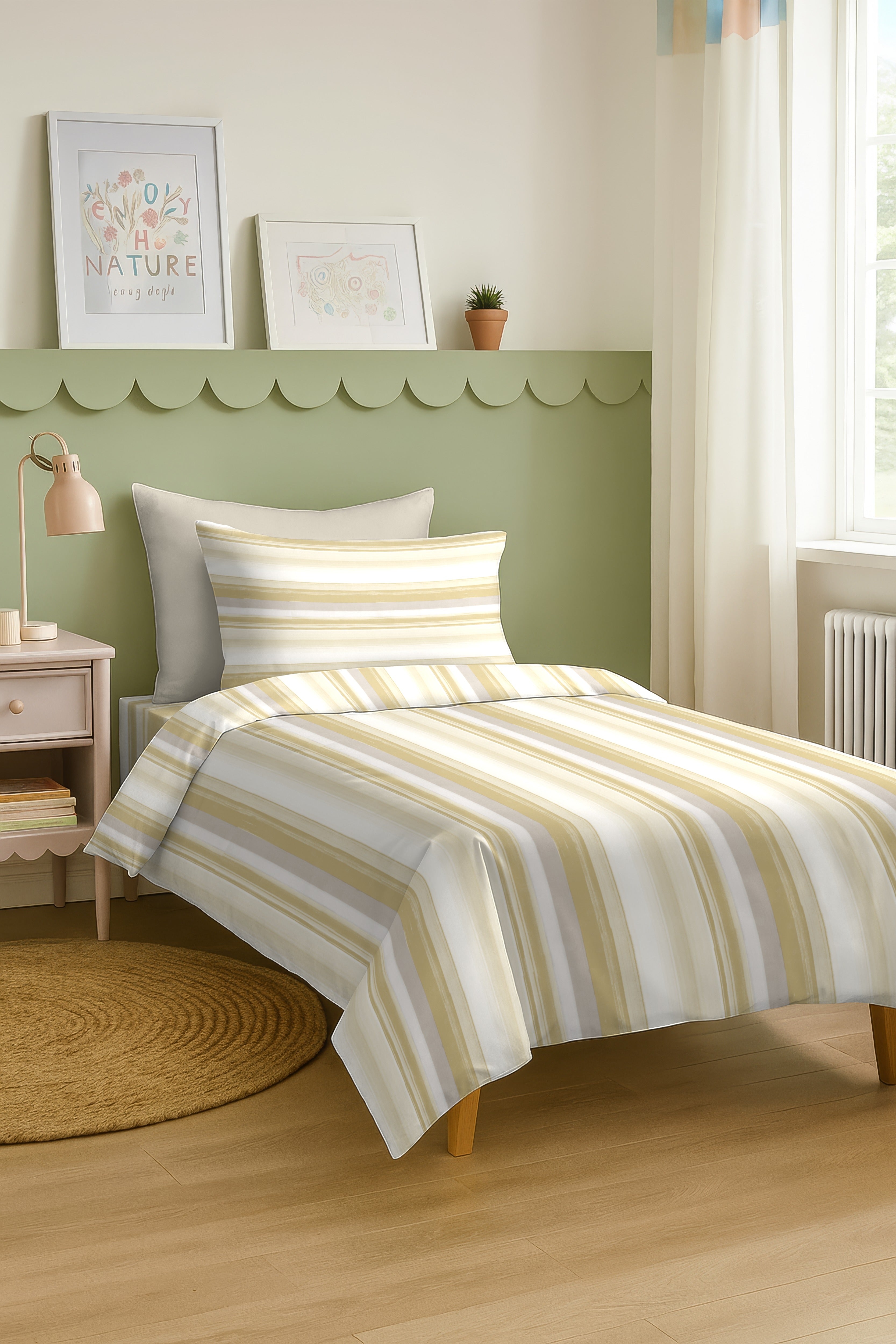 ALVIN STRIPES LAVENDER BEDSHEET WITH PILLOWCOVER