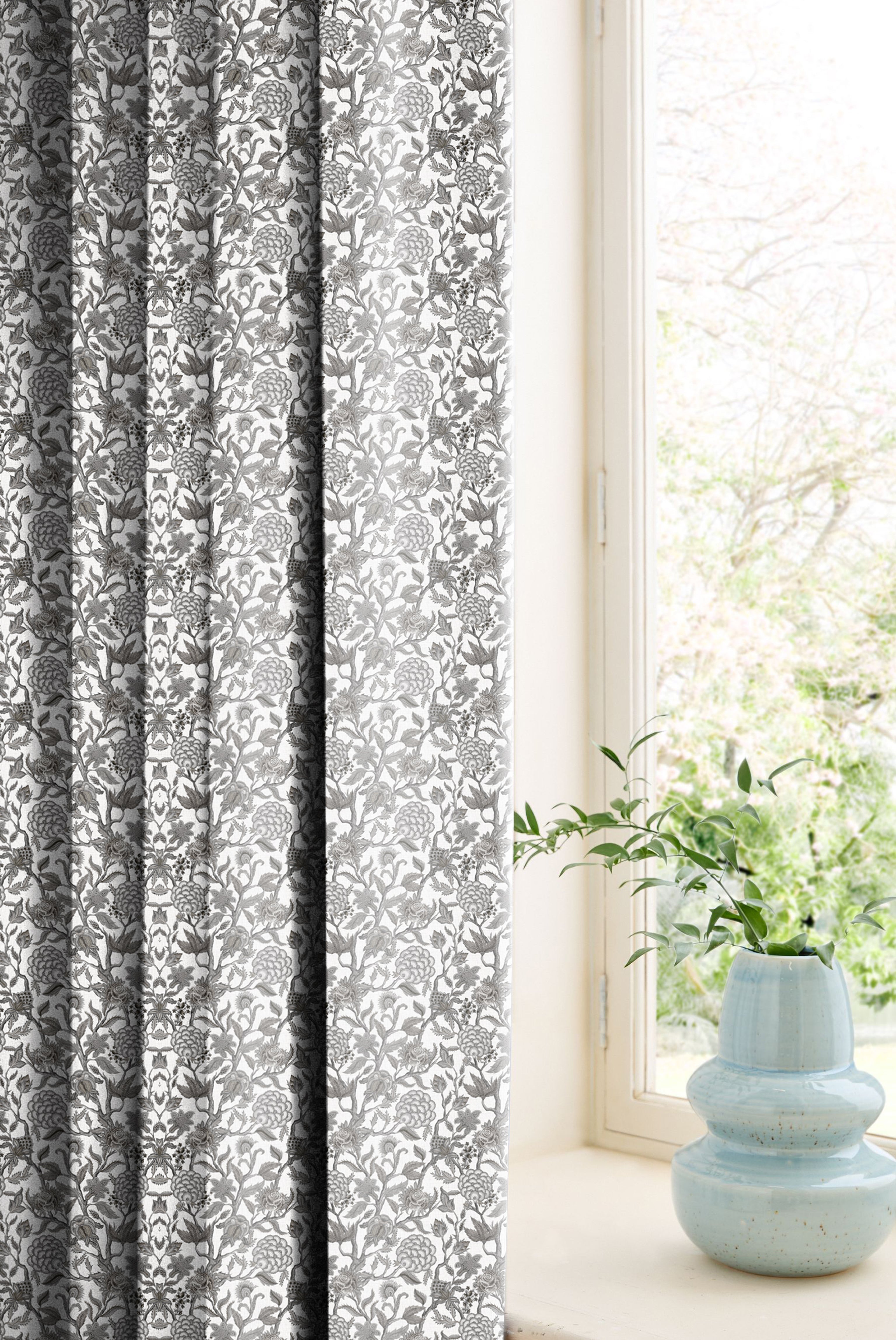 WHYTER PEWTER ROOM DARKENING PRINTED CURTAIN