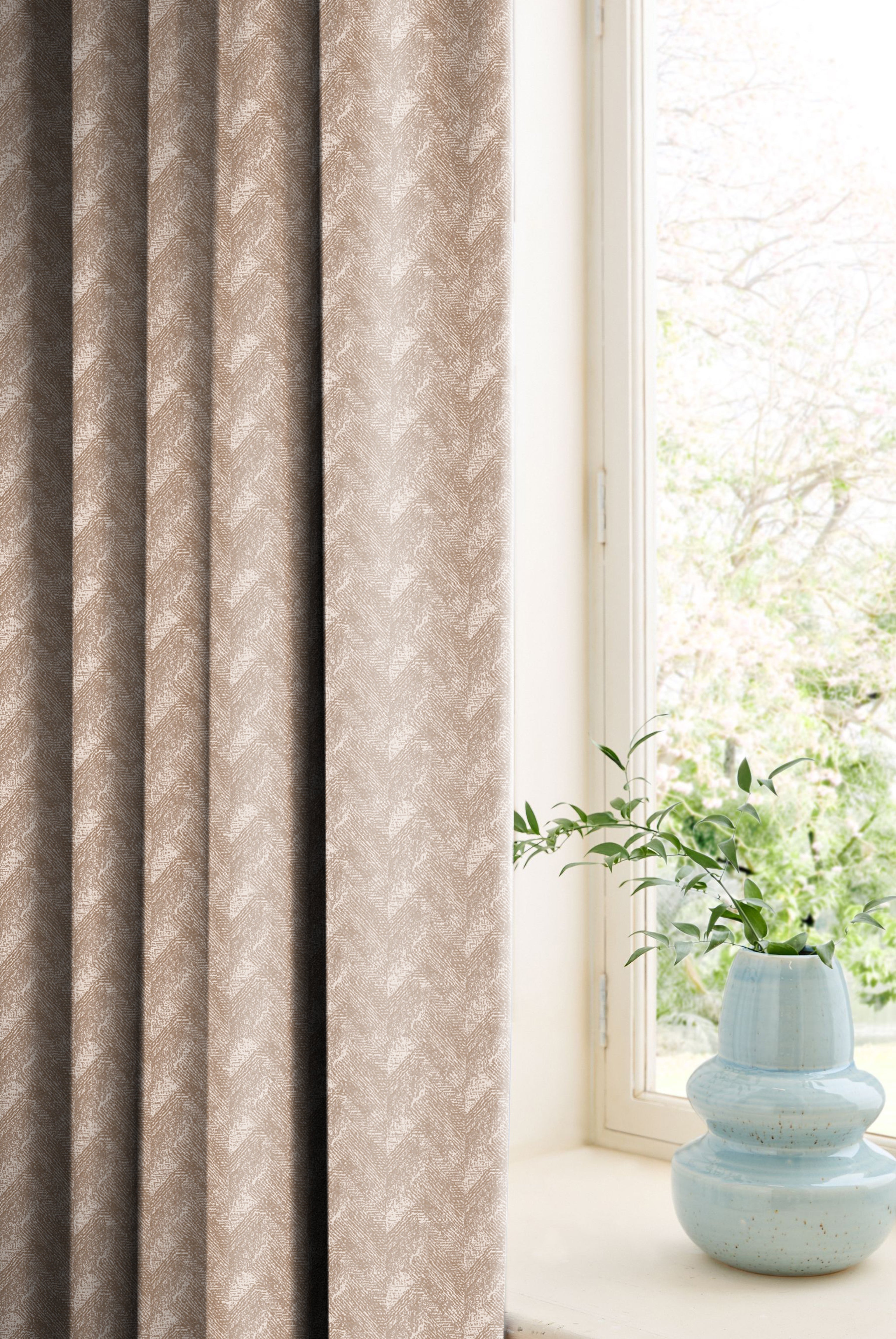 ENSLEY ALMOND PRINTED BLACKOUT CURTAIN
