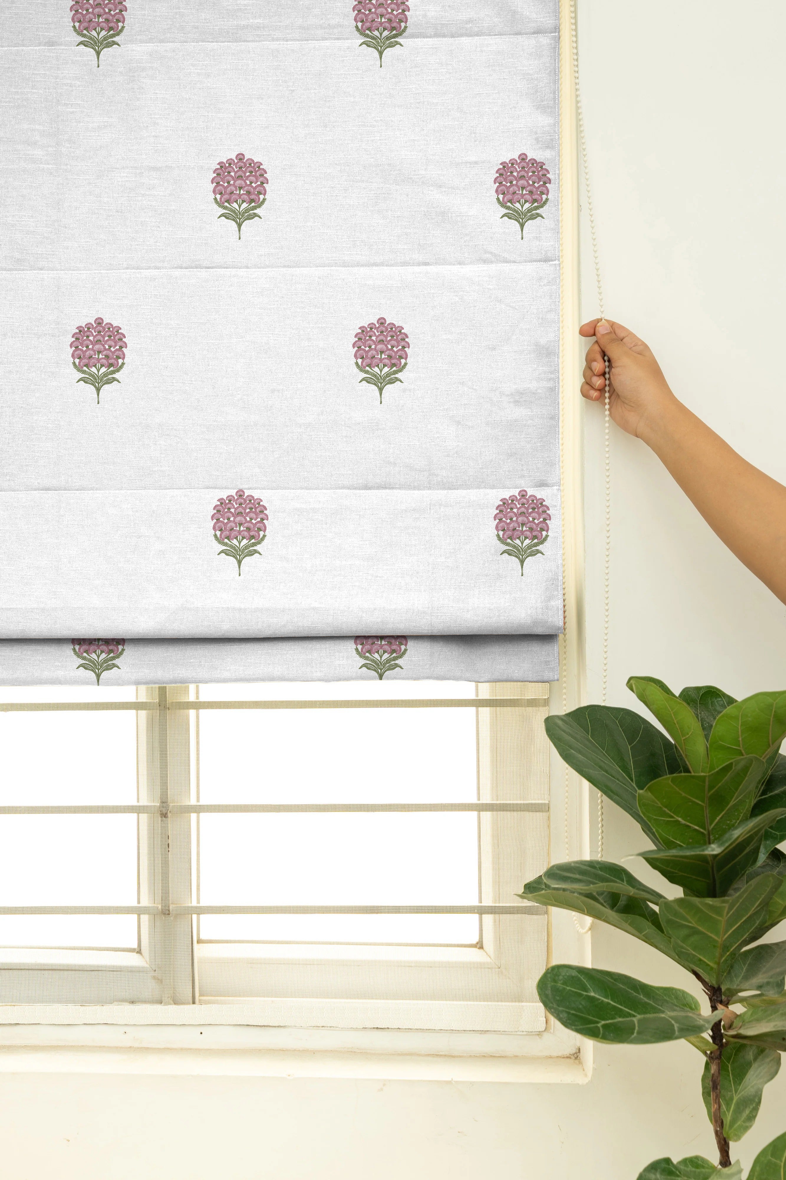 POKHARA LIGHT PINK READY MADE ROMAN BLIND