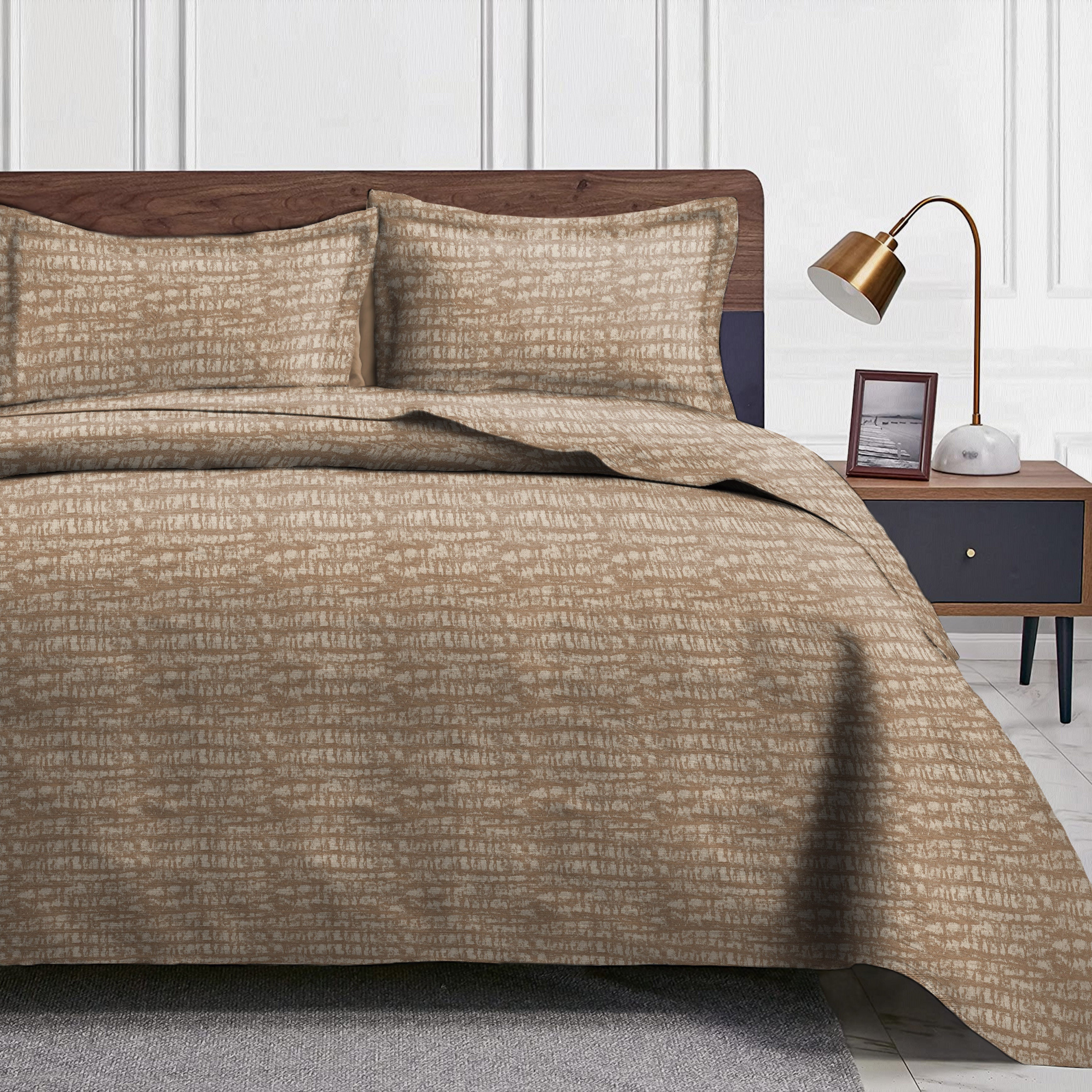 Valencia Chiku Bedcover for Double Bed with 2 Pillow Covers King Size (104" X 90")