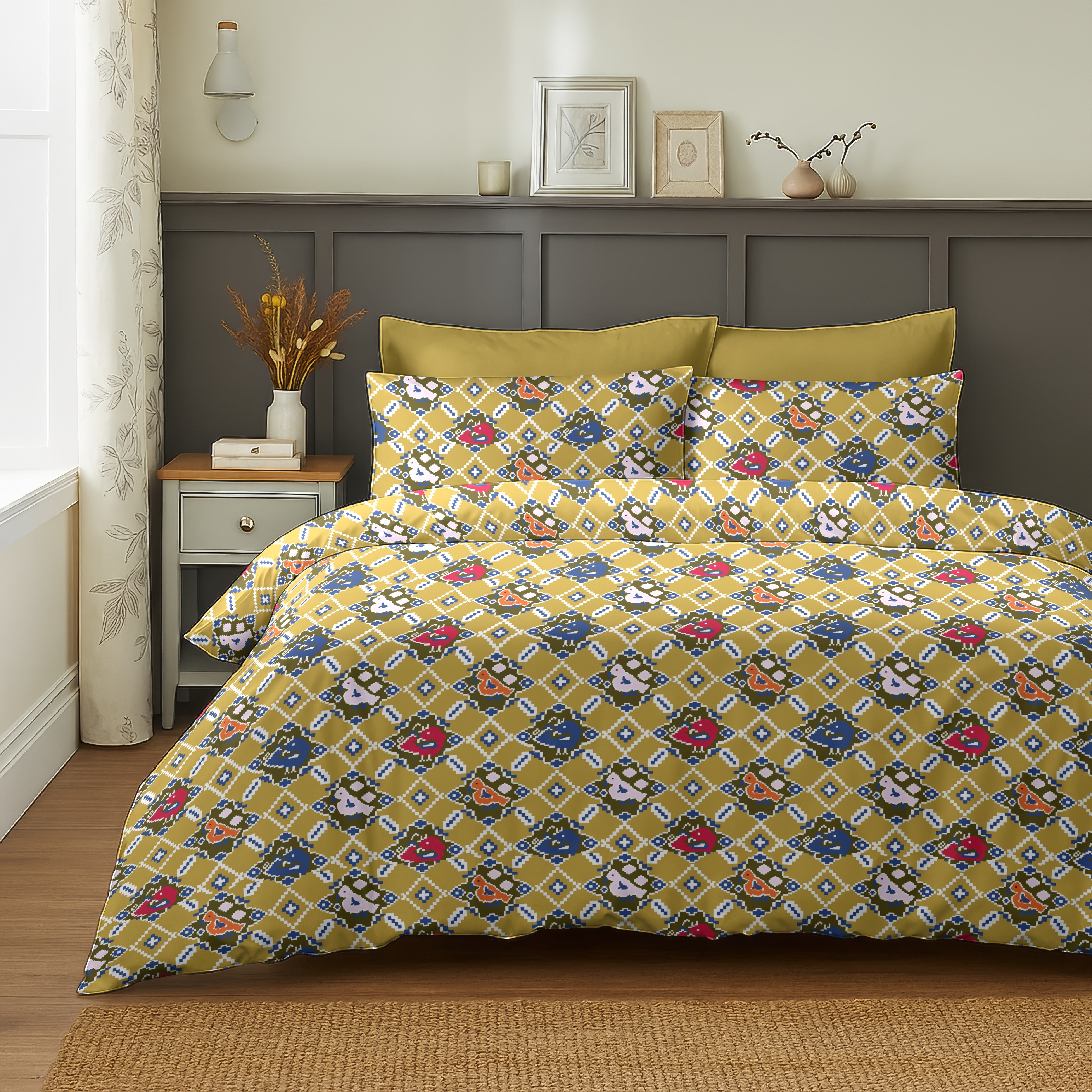DALI GOLD BEDSHEET WITH PILLOWCOVER
