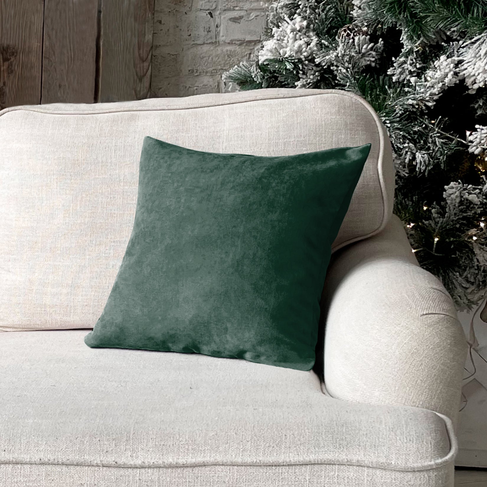 RAINBOW VELVET GREEN-40 CUSHION COVER (Pack of 2)