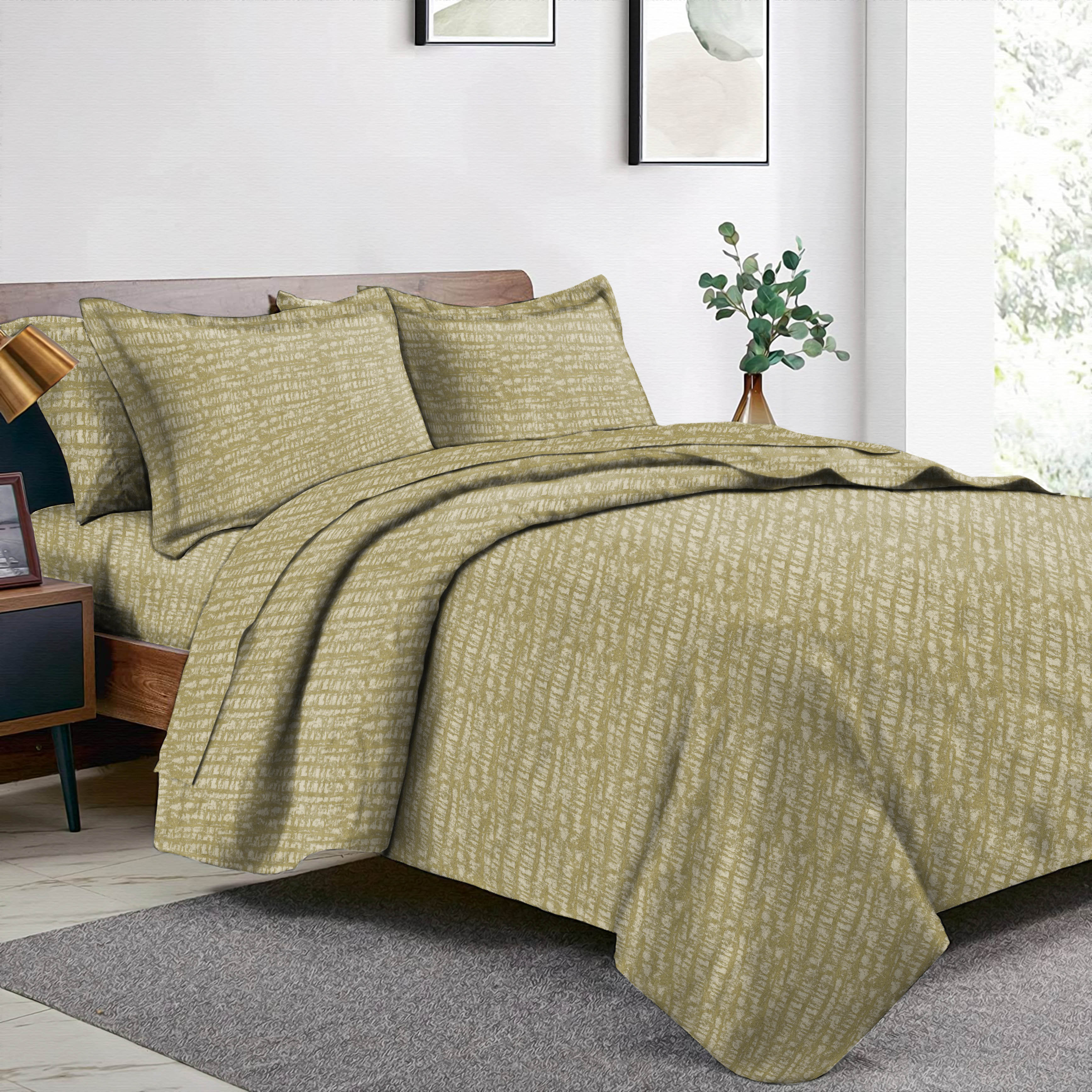 Valencia Green Bedcover for Double Bed with 2 Pillow Covers King Size (104" X 90")