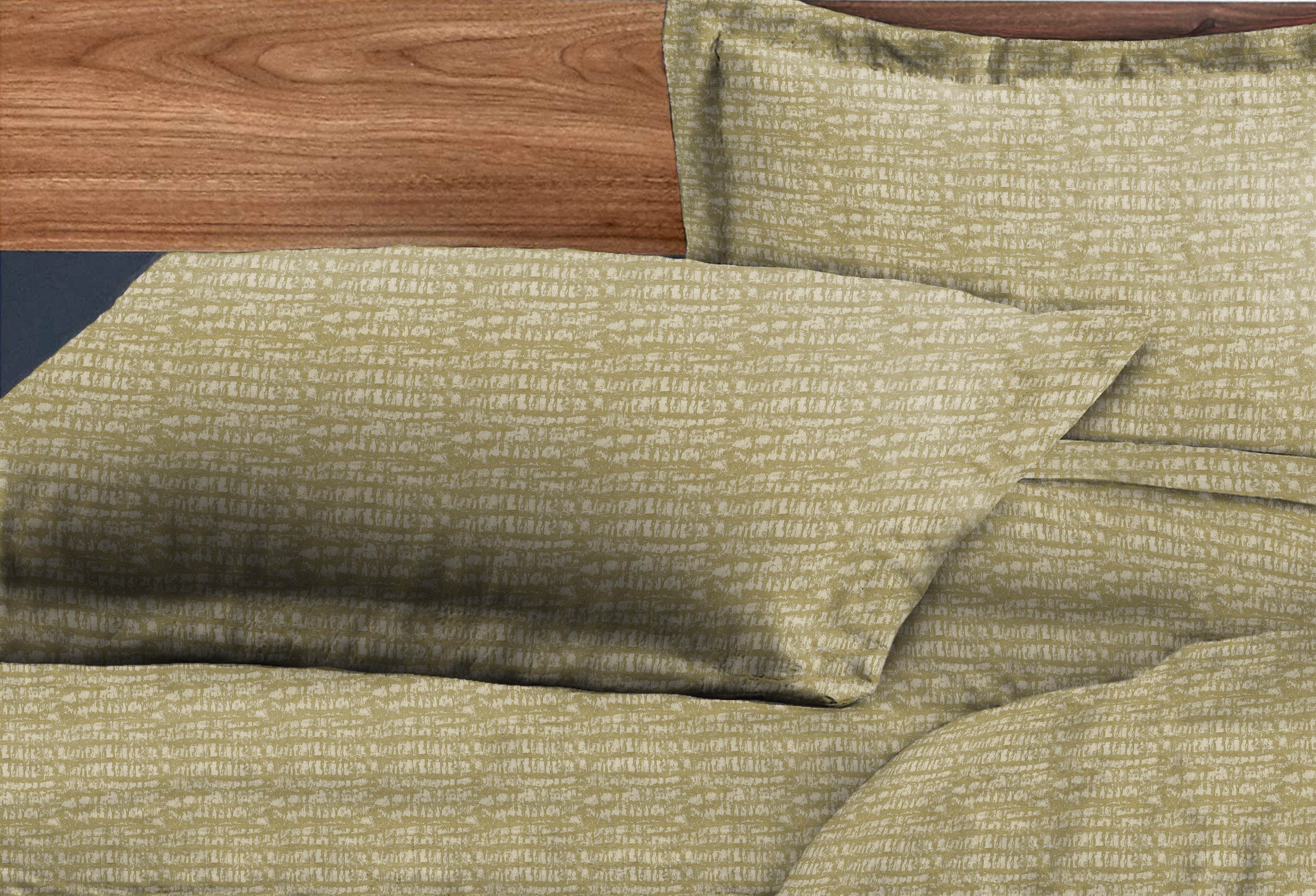 Valencia Green Bedcover for Double Bed with 2 Pillow Covers King Size (104" X 90")