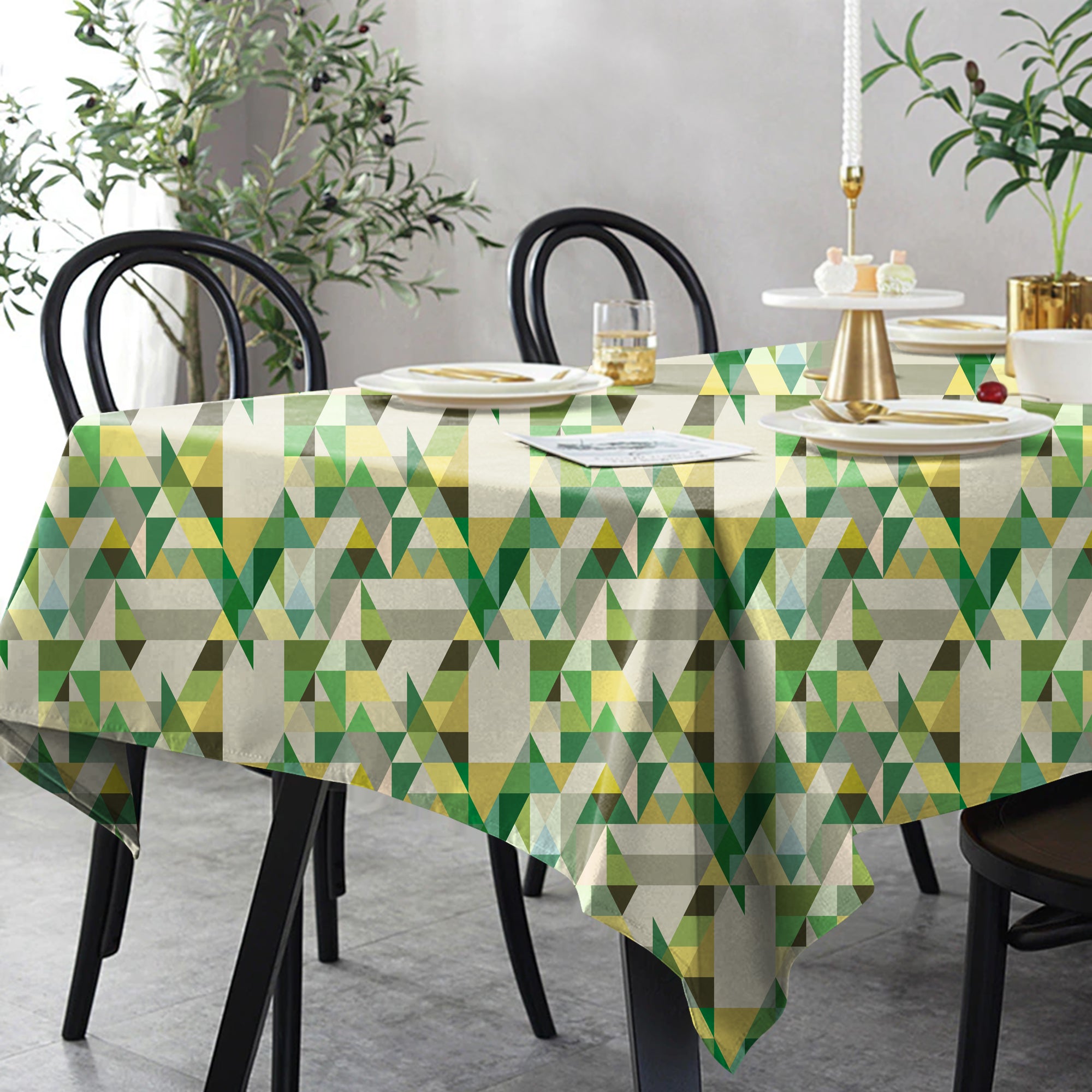 Ruga Green 6 Seater Table Cloth