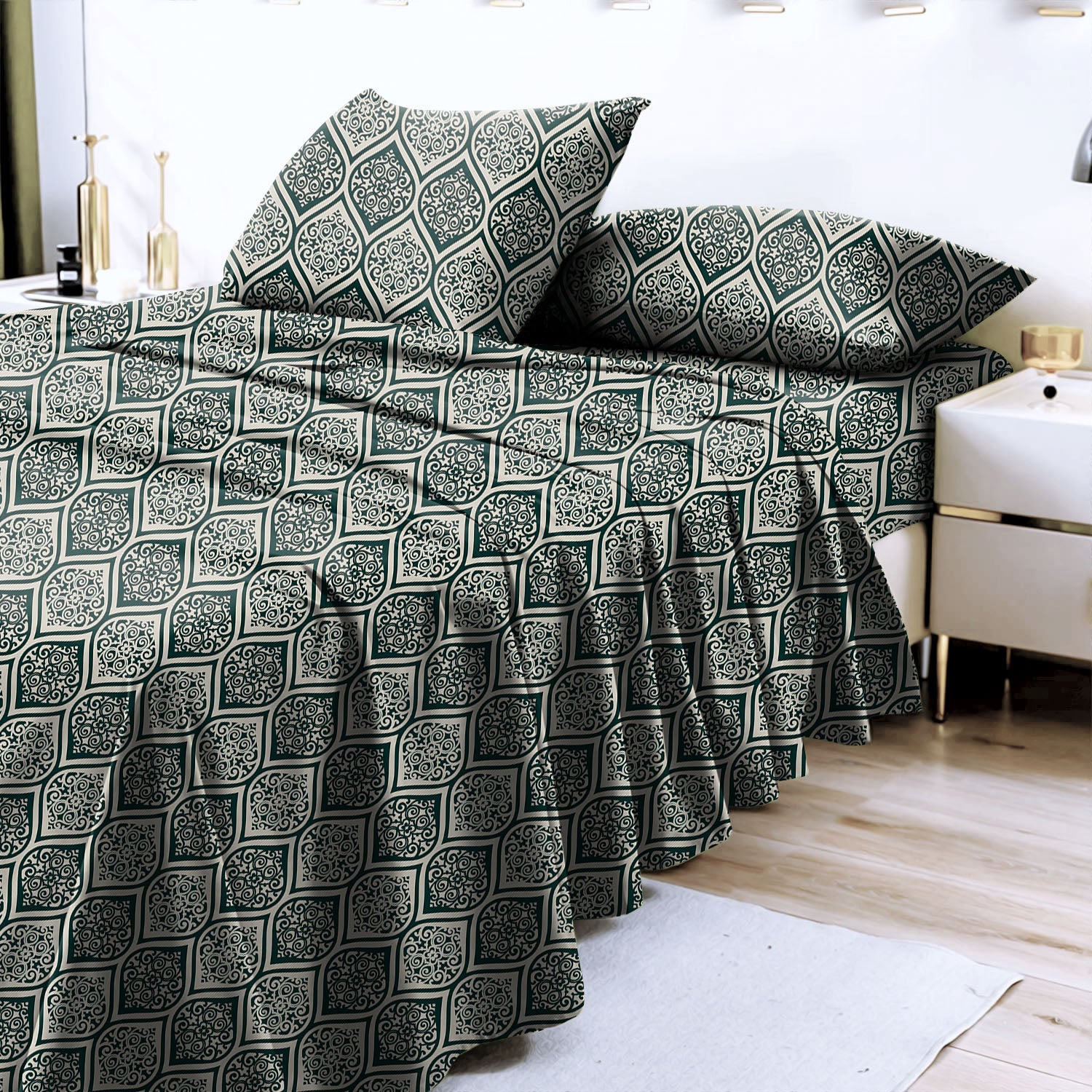 Manhattan Green Bedcover for Double Bed with 2 Pillow Covers King Size (104" X 90")