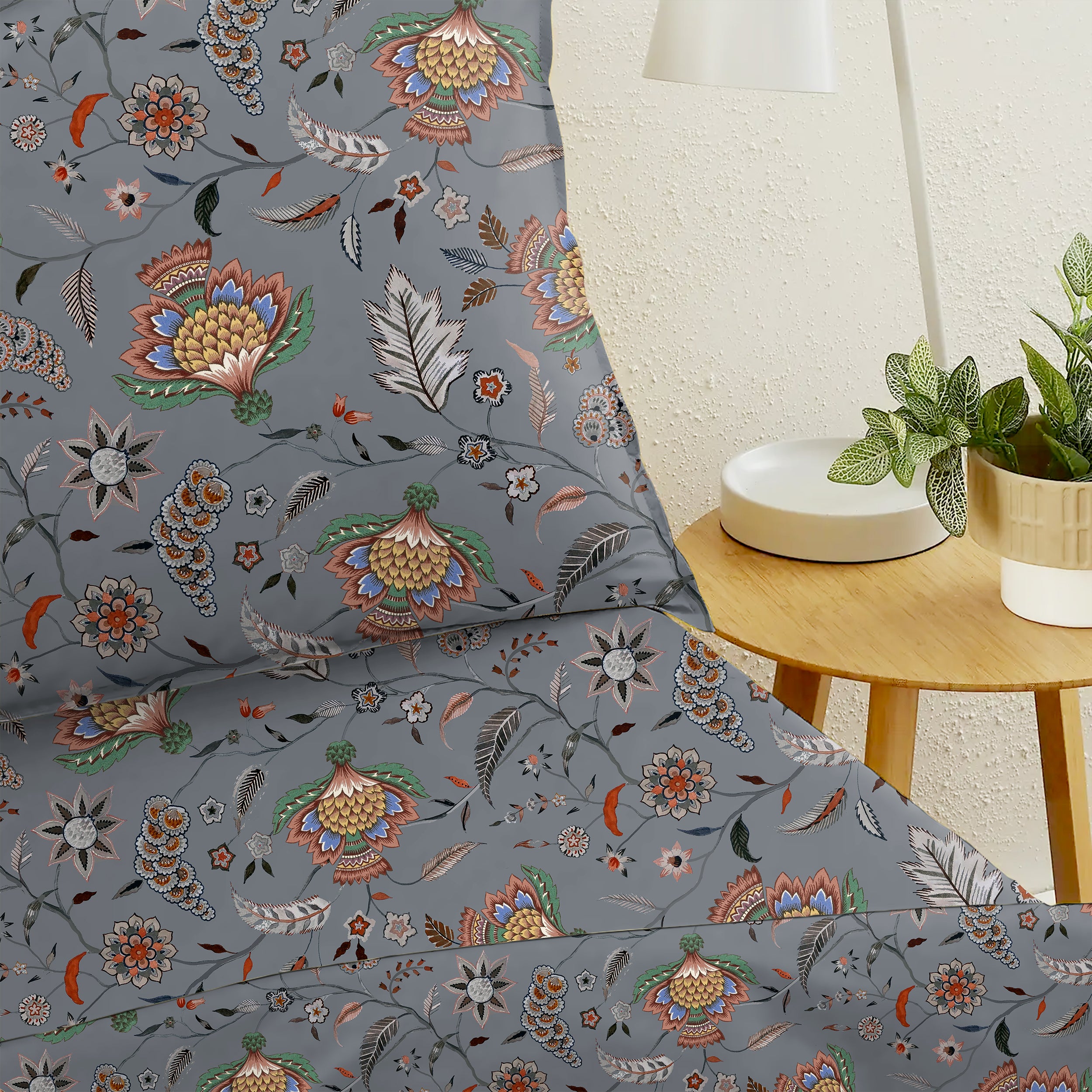 Kasbah Grey Bedsheet for Double Bed with 2 Pillow Covers Size (104" X 90")