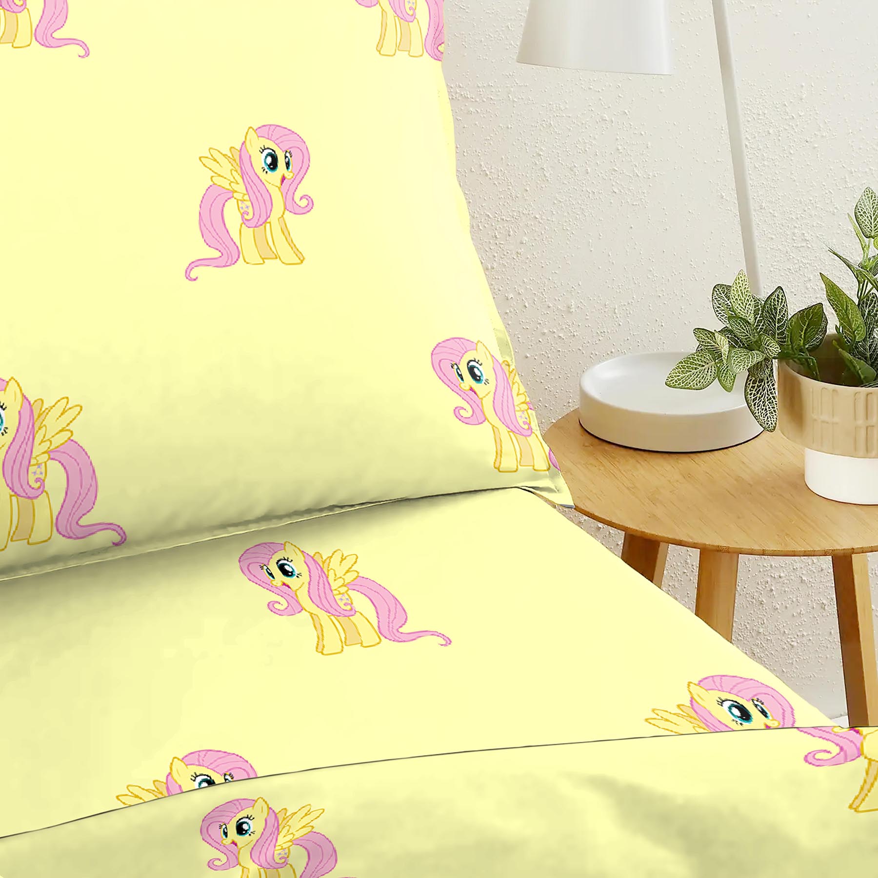 Bedcover Fluttershy Light Beige for Single Bed with Pillow Covers King Size (60" X 90")
