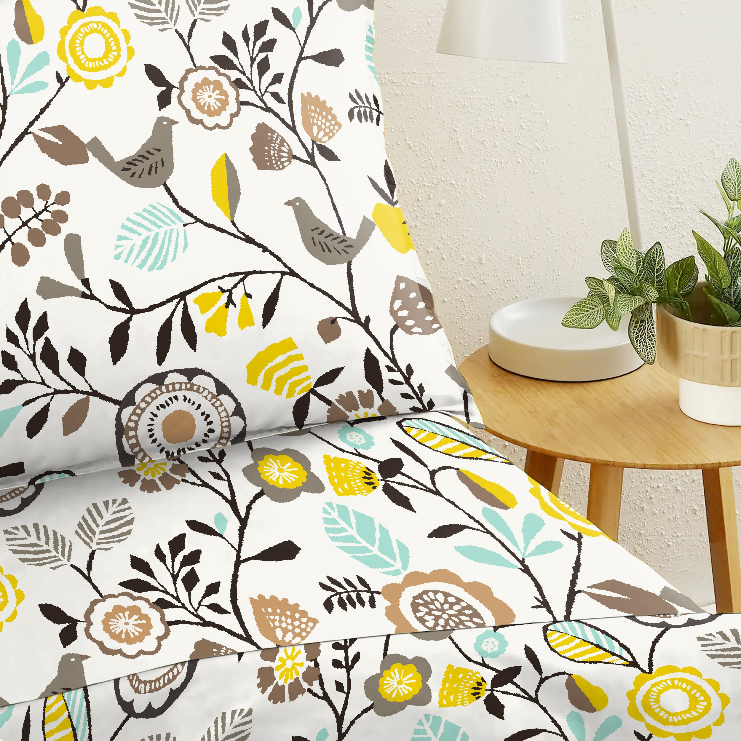 DAWN LIME BEDSHEET FOR DOUBLE BED WITH 2 PILLOWCOVERS KING SIZE (104" X 90")