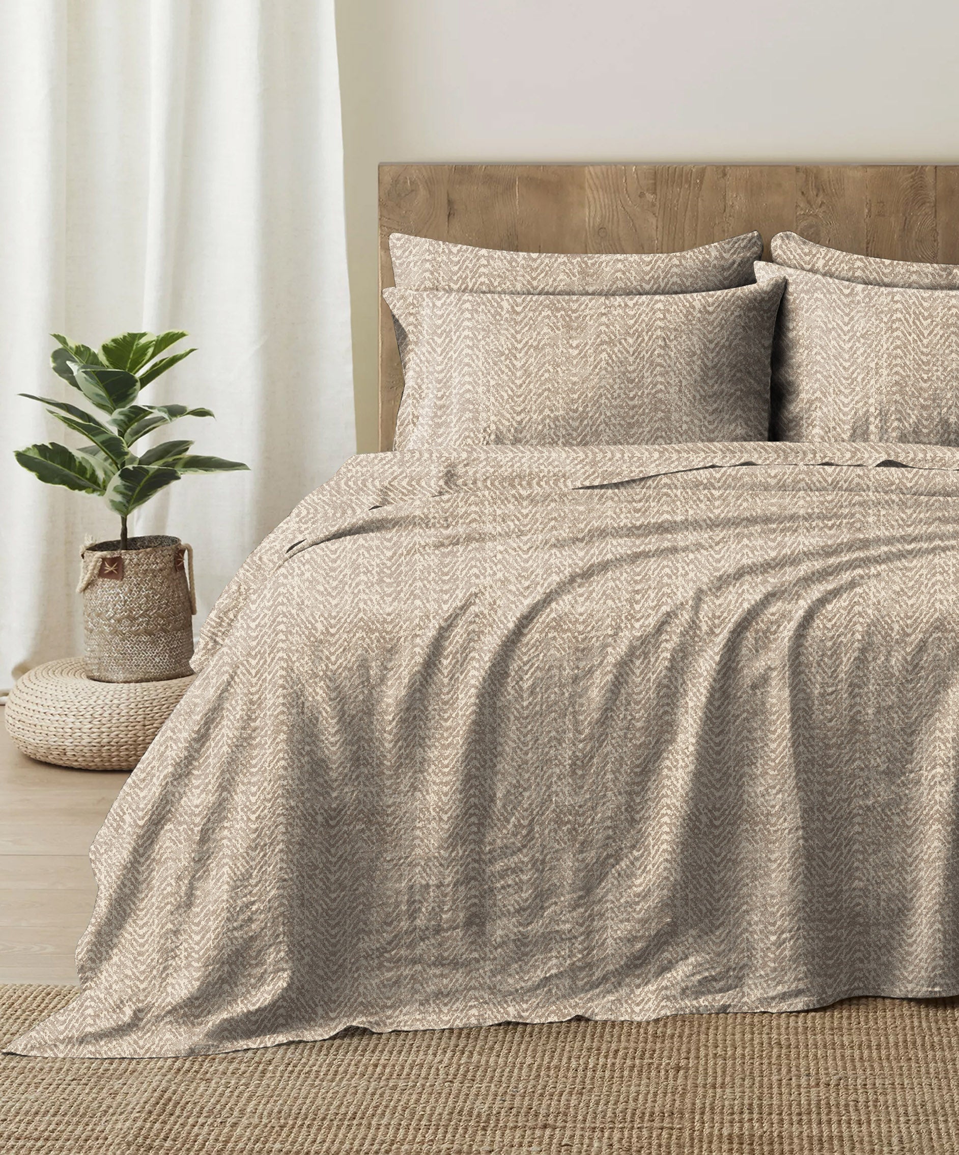 Casableu Microfiber Turin Stone Bedcover for Double Bed with 2 Pillow Covers King Size (104" X 90")