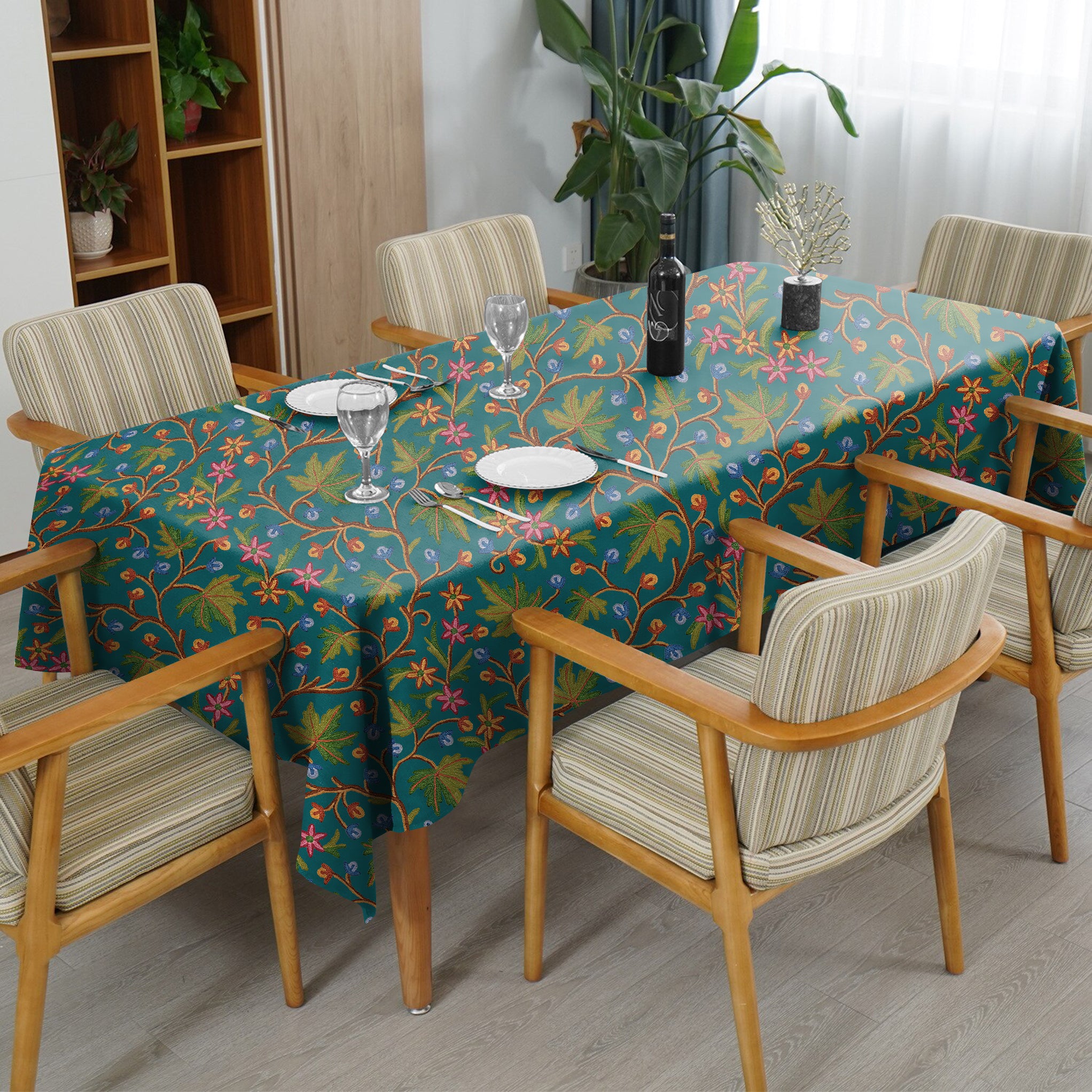 VAROSKI KASHMIRI TEAL TABLE CLOTH