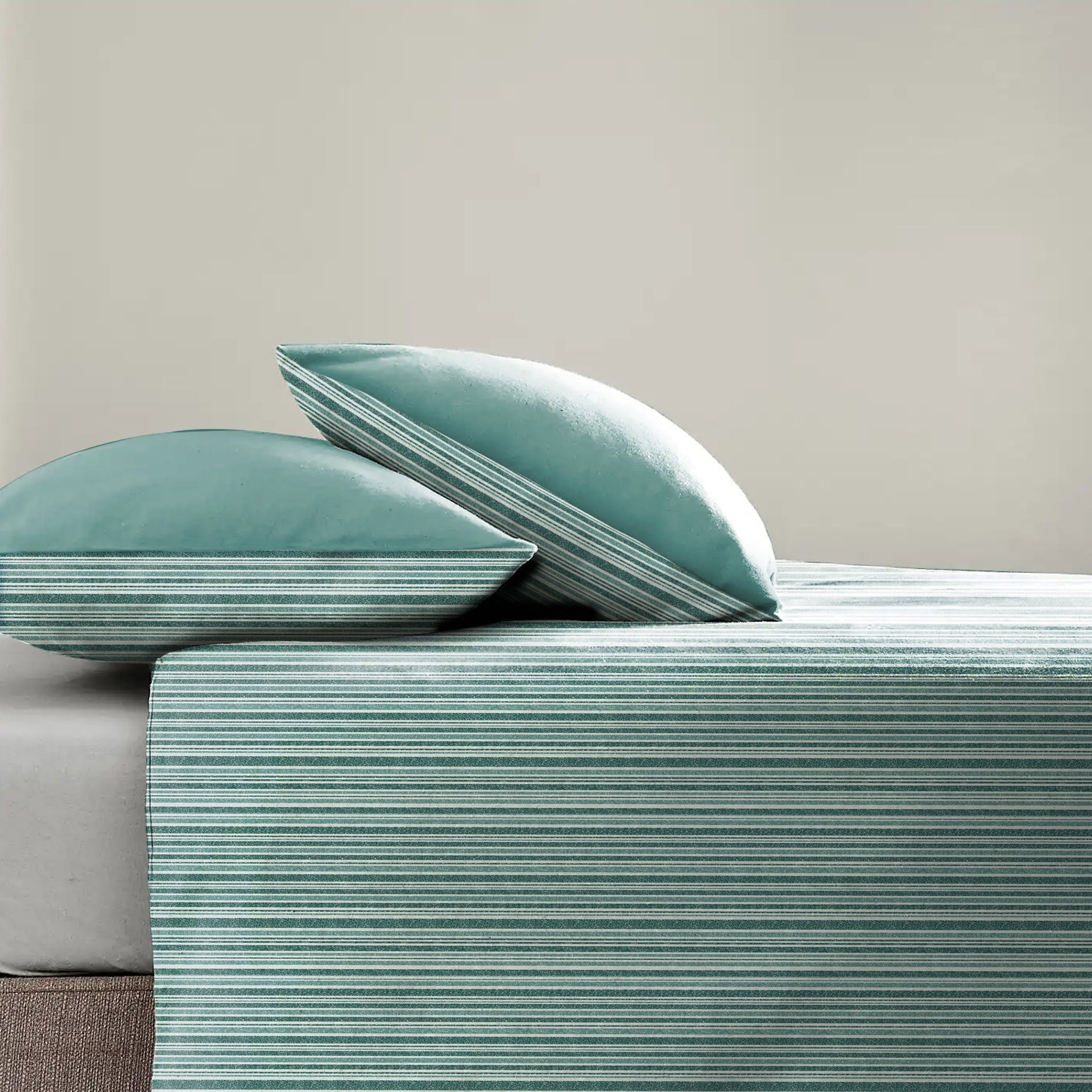 Jodhpur Stripe Bedsheet for Double Bed with 2 PillowCovers King Size (104" X 90") Teal