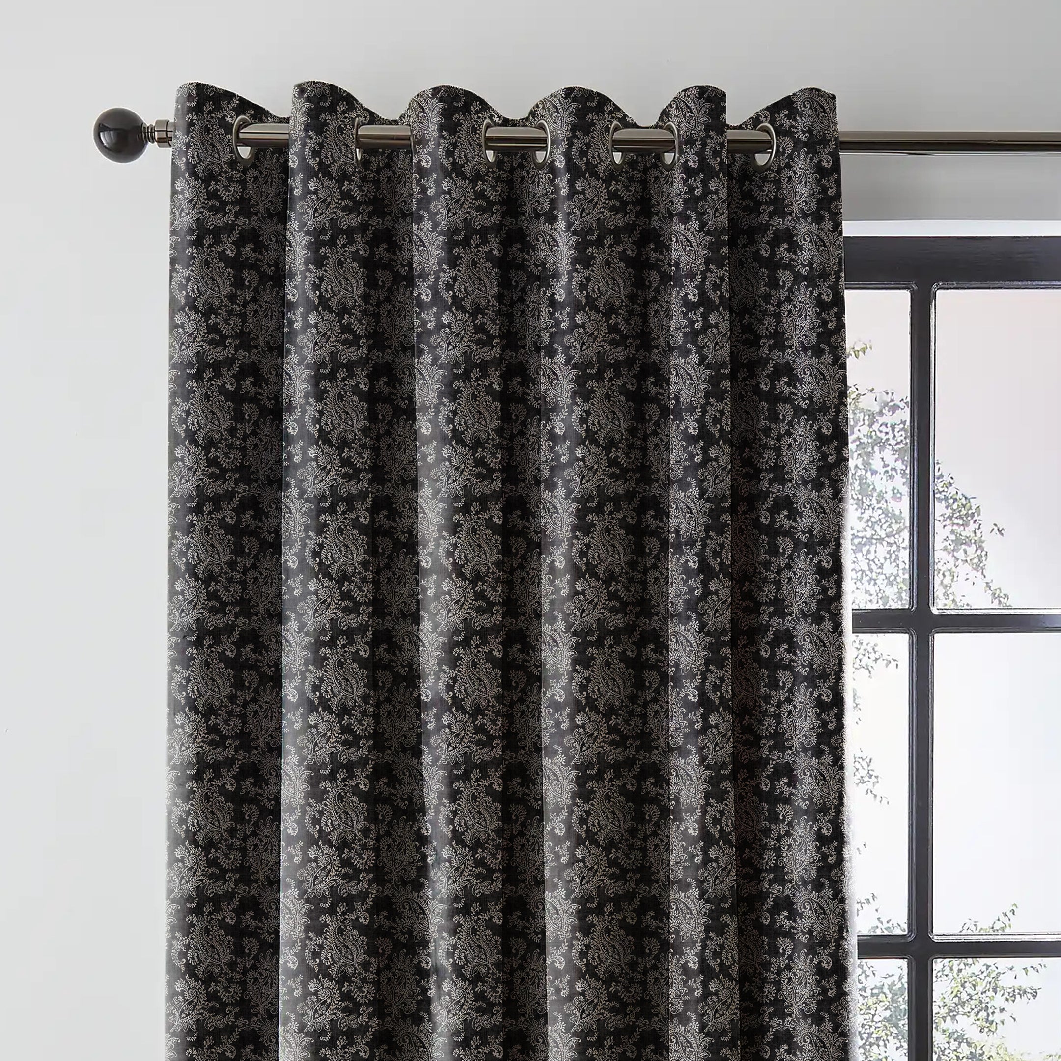 JODHPUR FLOWERS BLACKOUT CURTAINS BLACK