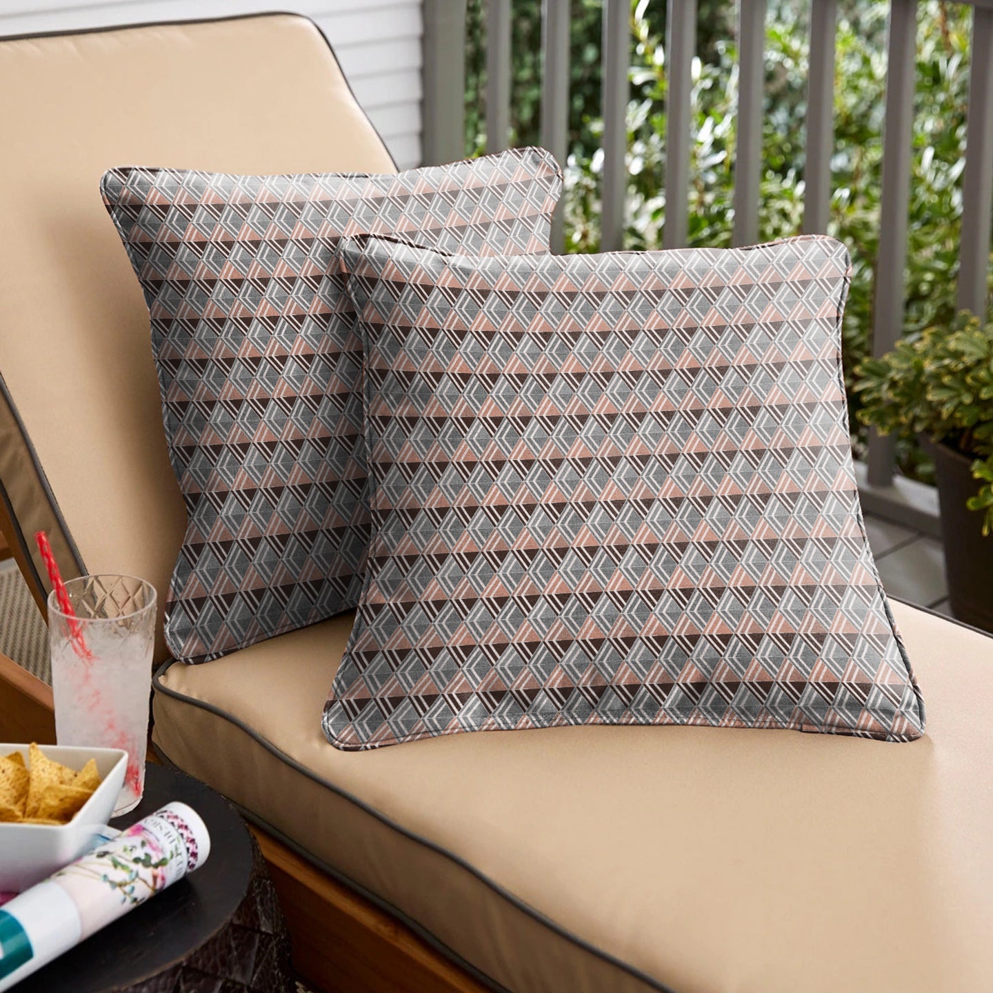 ILLUSION MULTI TRIANGLE DIGITAL PRINTED CUSHION COVER TERRACOTTA/COFFEE (Pack of 2)