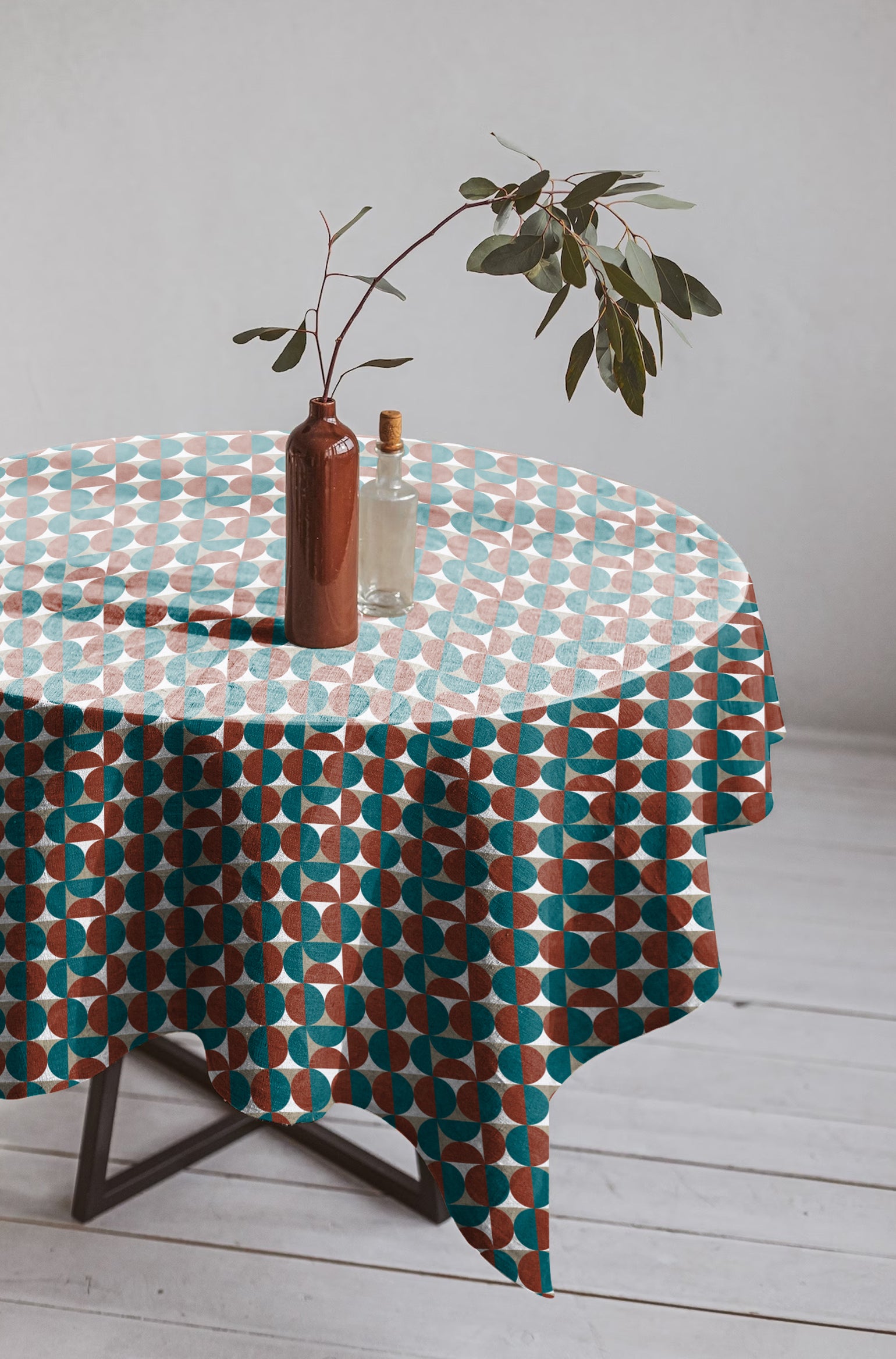 ILLUSION CIRCLE BROWN/PINK TABLE CLOTH