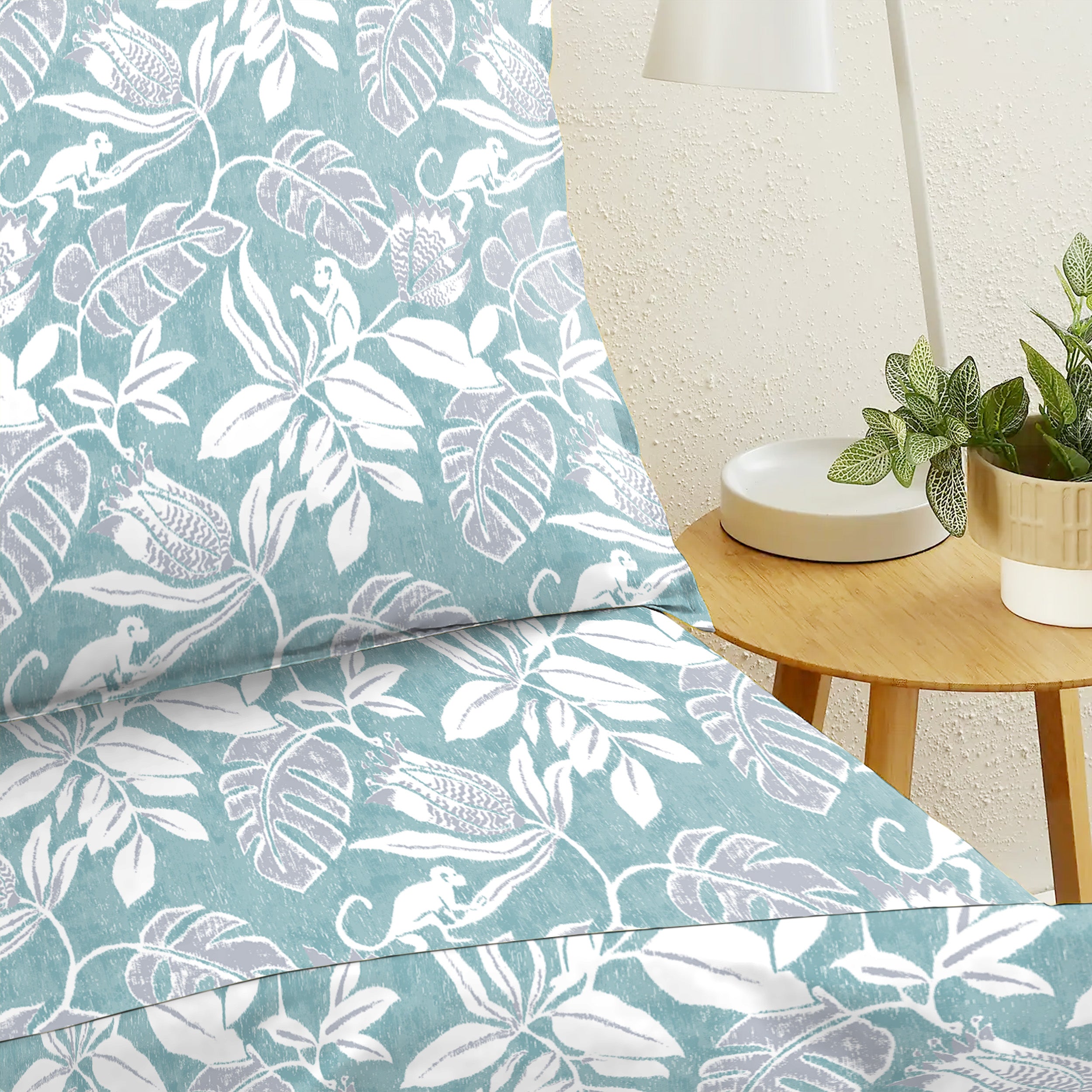 SAVANNA ALOE BEDCOVER FOR DOUBLE BED WITH 2 PILLOWCOVERS KING SIZE (104" X 90")