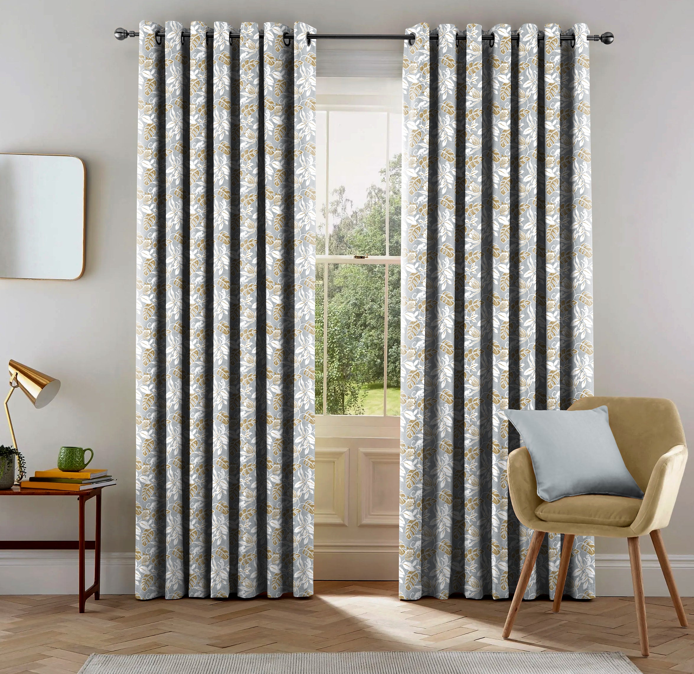 SAVANNA ALUMINIUM BLACKOUT CURTAIN