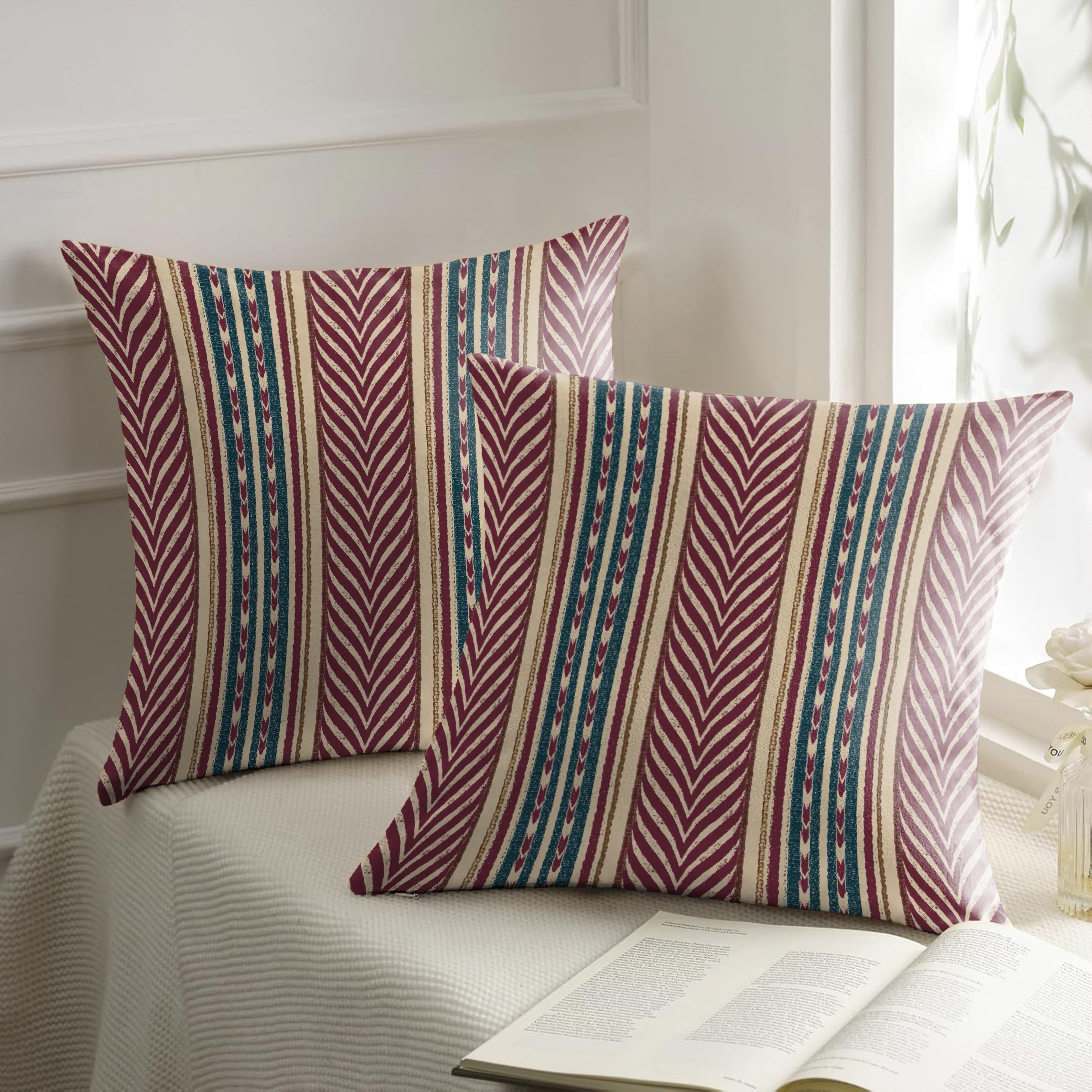 HOLLY RED CUSHION COVER (Pack of 2)