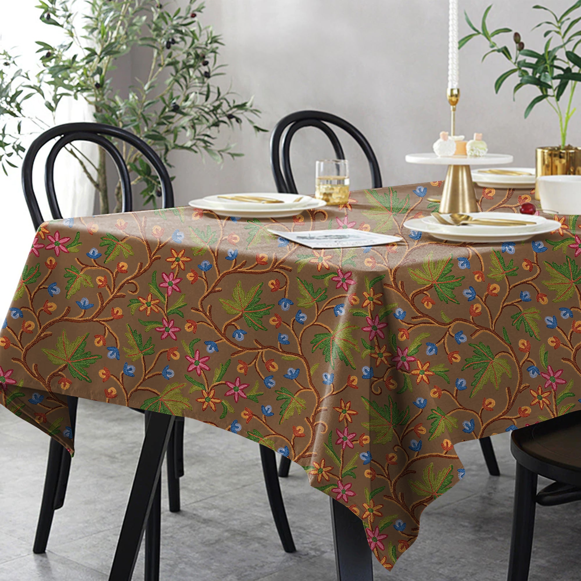 VAROSKI KASHMIRI BROWN TABLE CLOTH