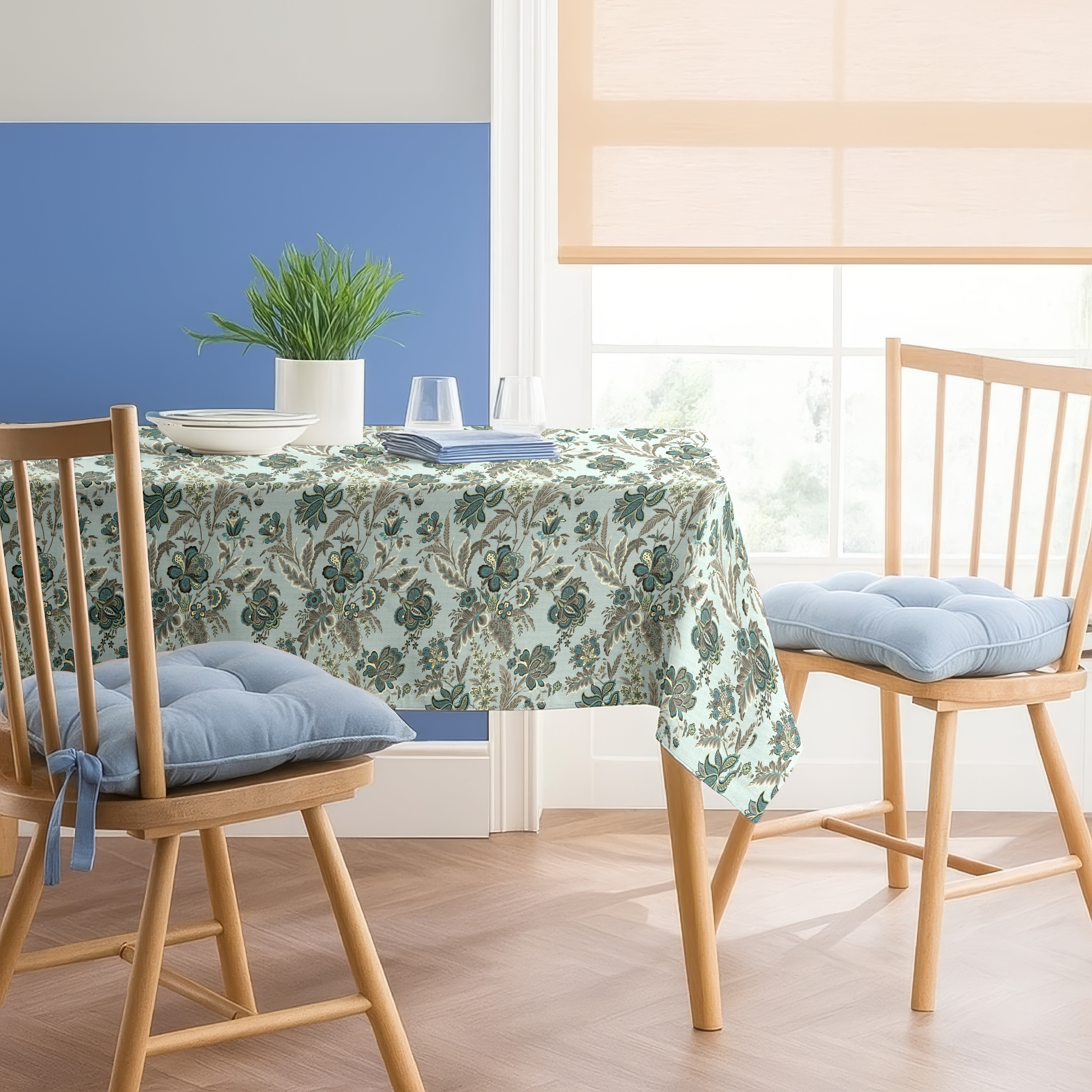 CALVIA GREEN TABLE CLOTH