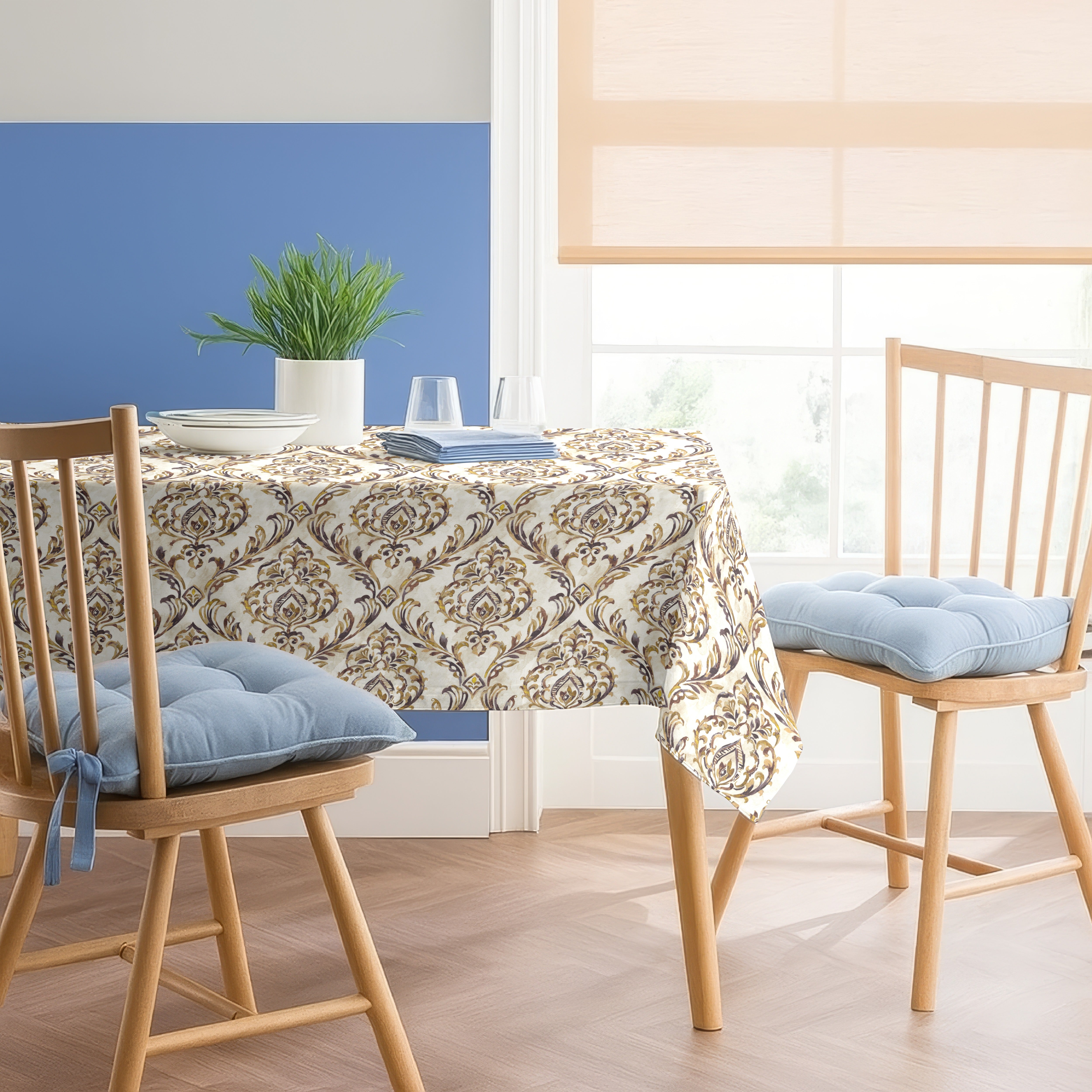 COASTAL COFFEE TABLE CLOTH