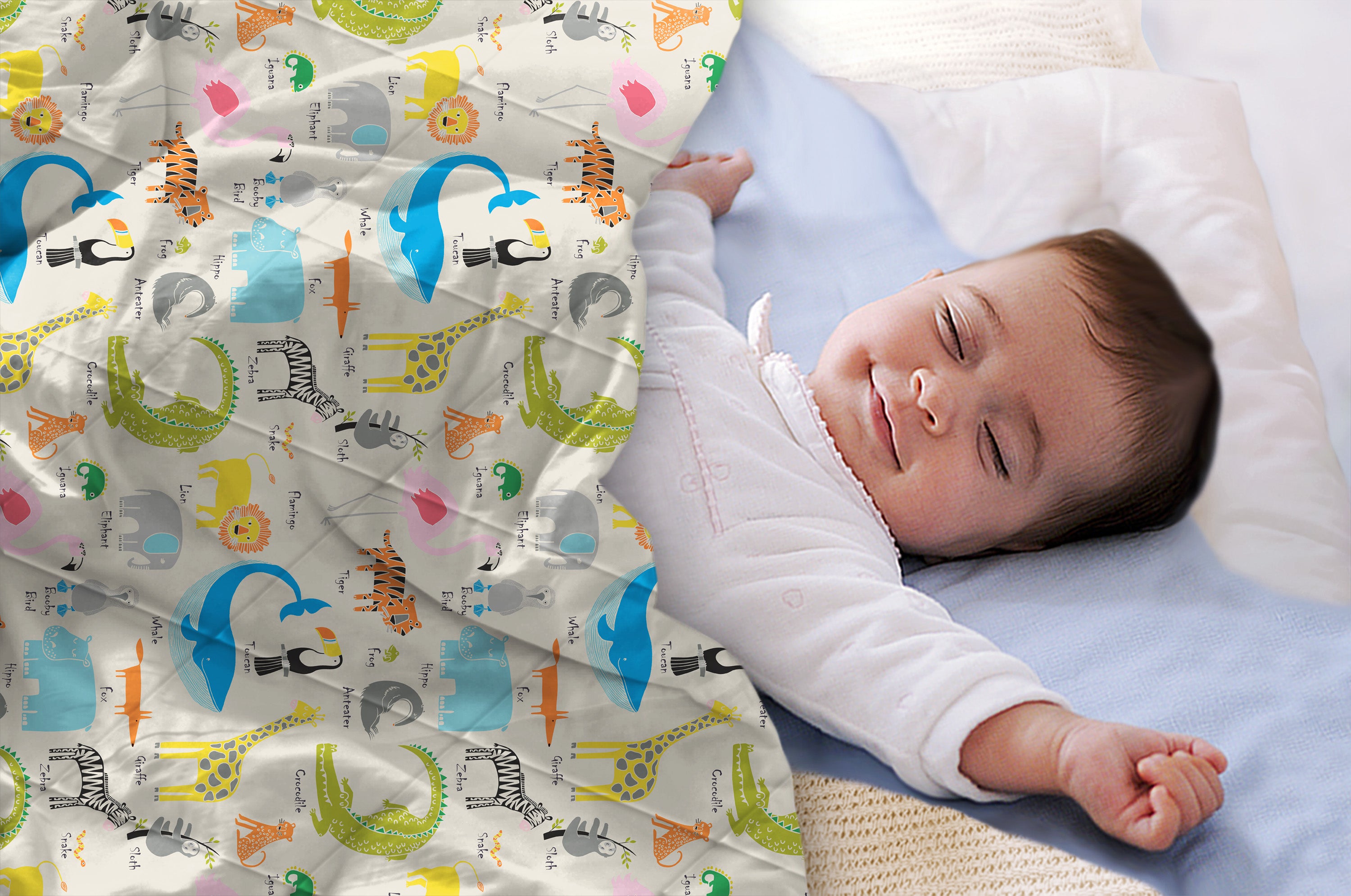 Magical Animals Baby Super Soft Microfiber Reversible All Season Use Blanket (42" X 30")(0-2 Years)(Cream)