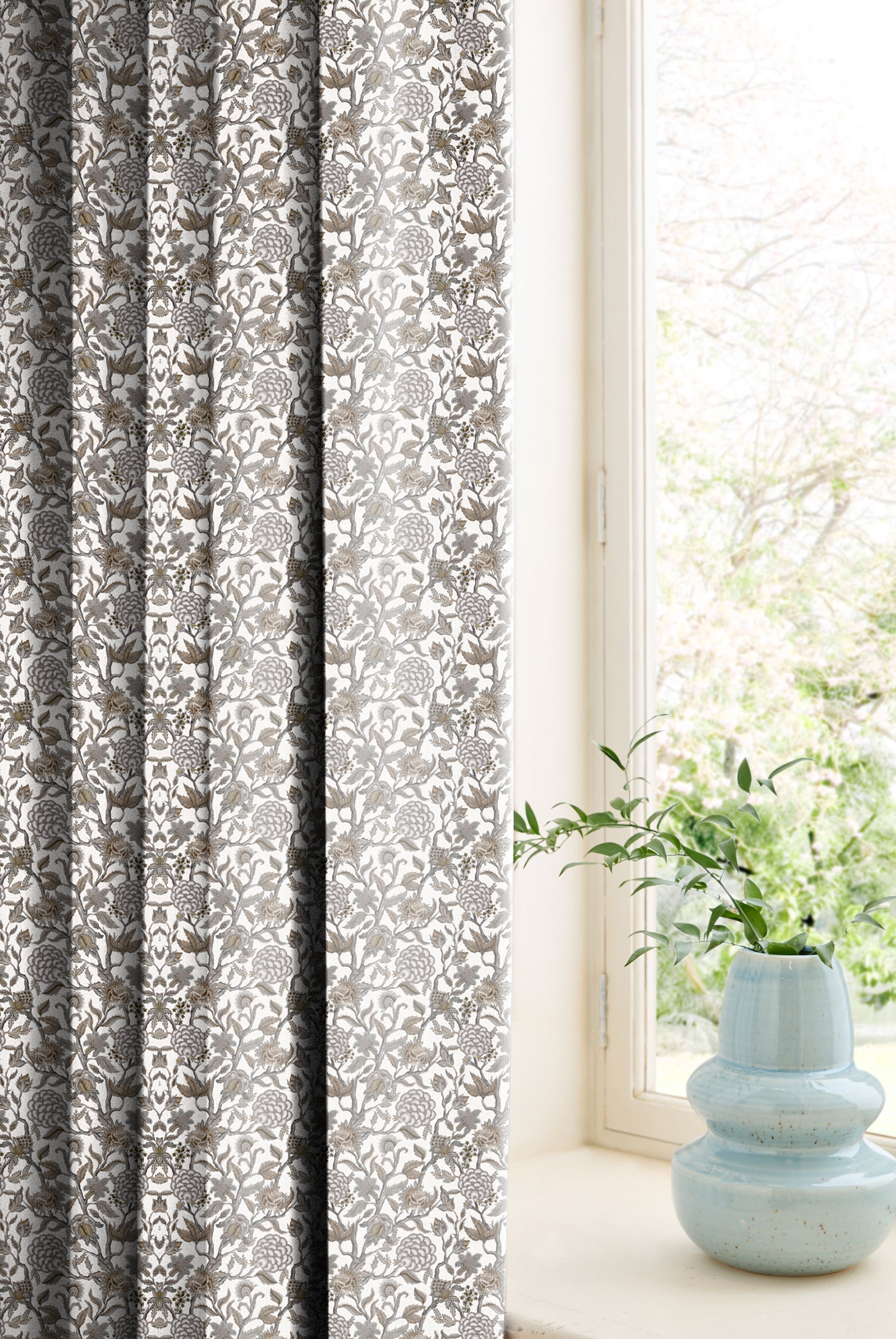 WYNTER MAPLE ROOM DARKENING PRINTED CURTAIN