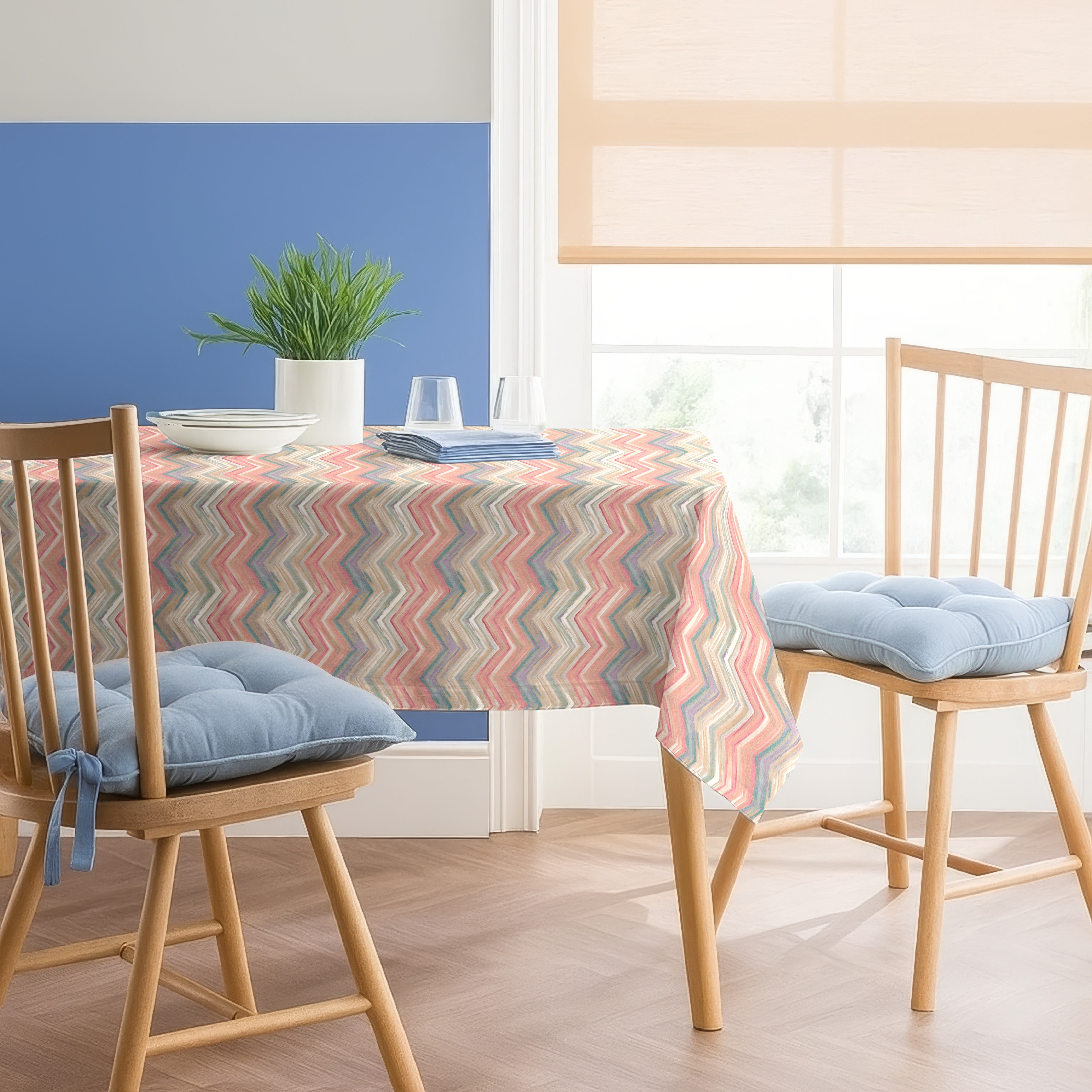 BRINN PINK TABLE CLOTH