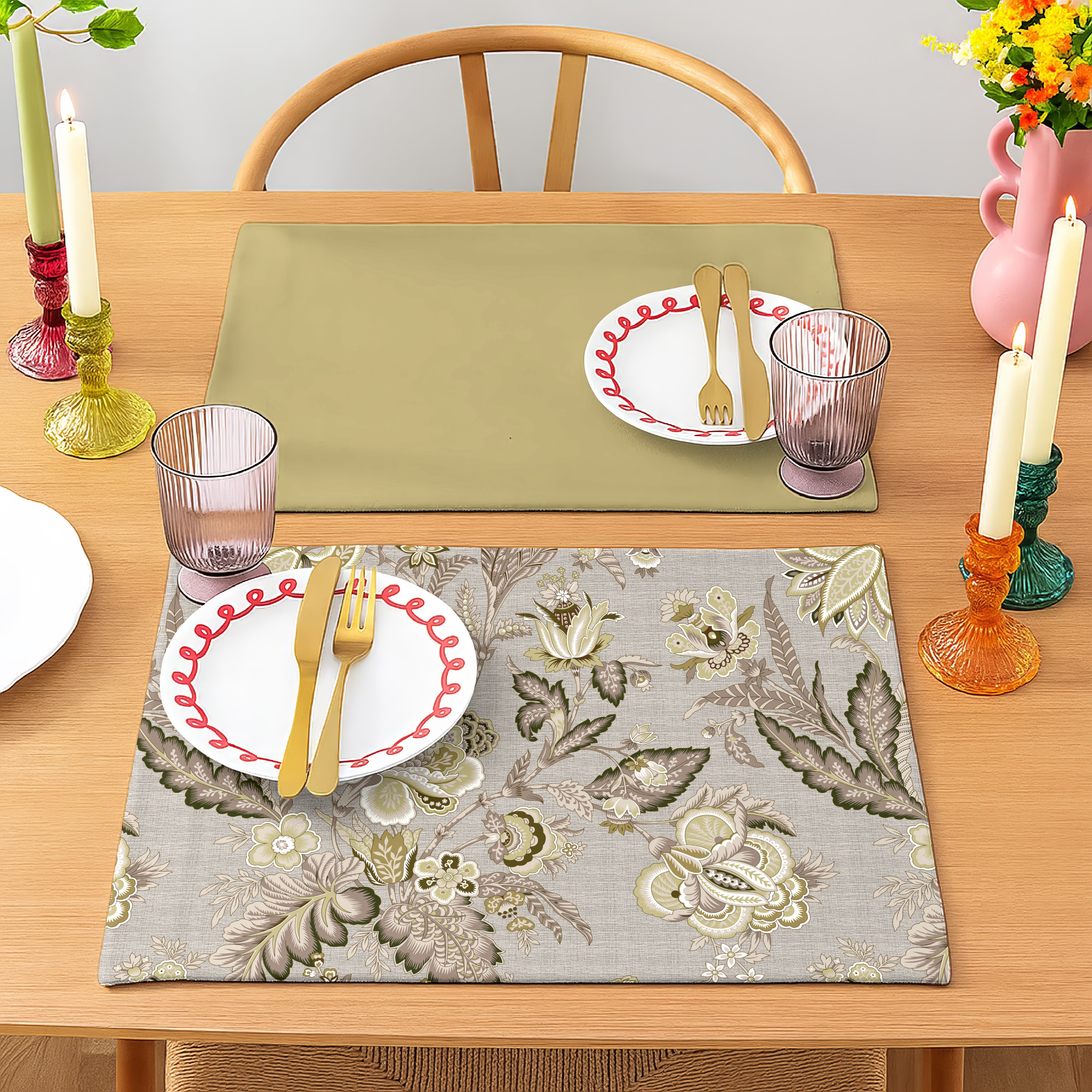 CALVIA OLIVE GREEN REVERSIBLE PLACEMATS