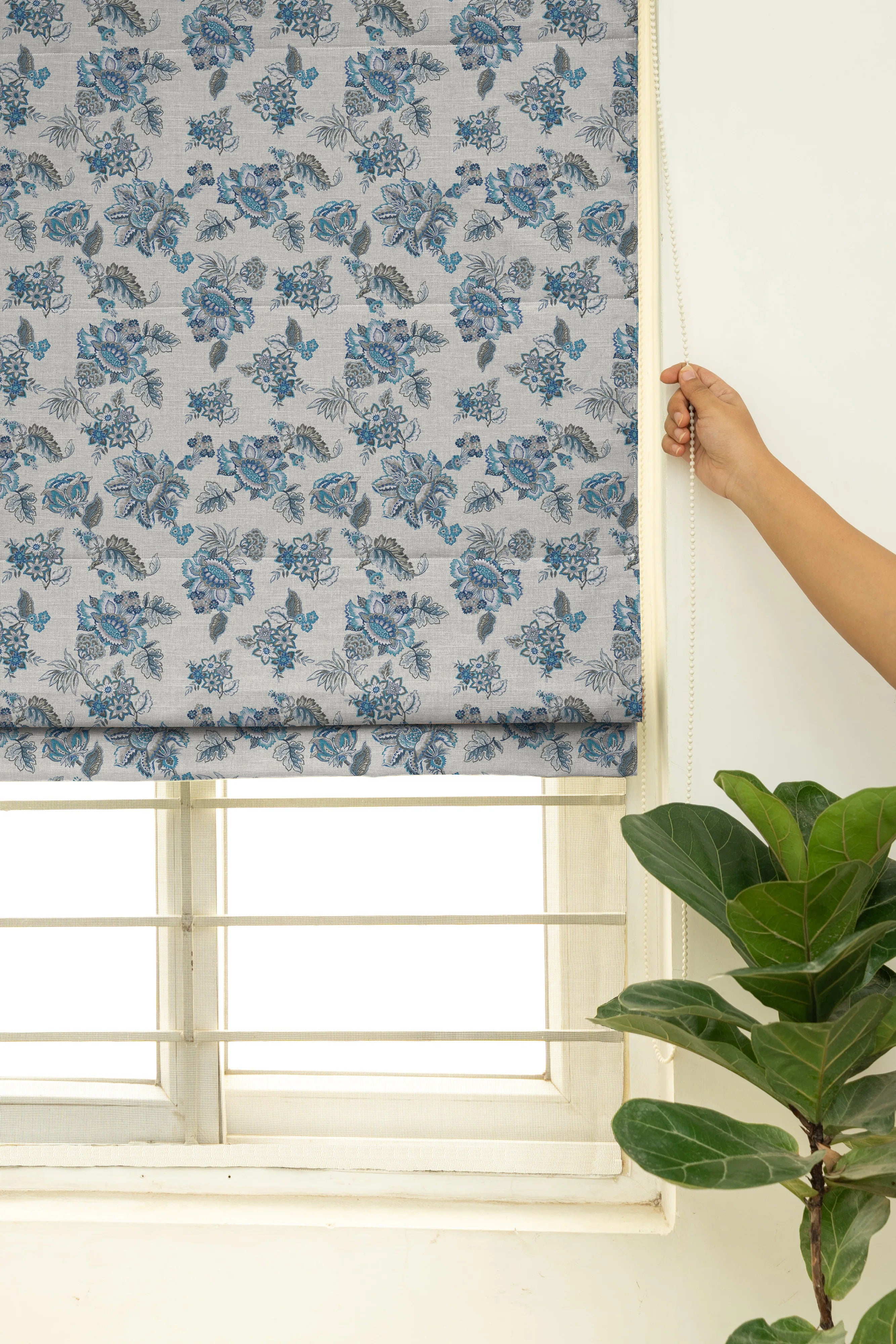 ANZIO BLUE READY MADE ROMAN BLIND