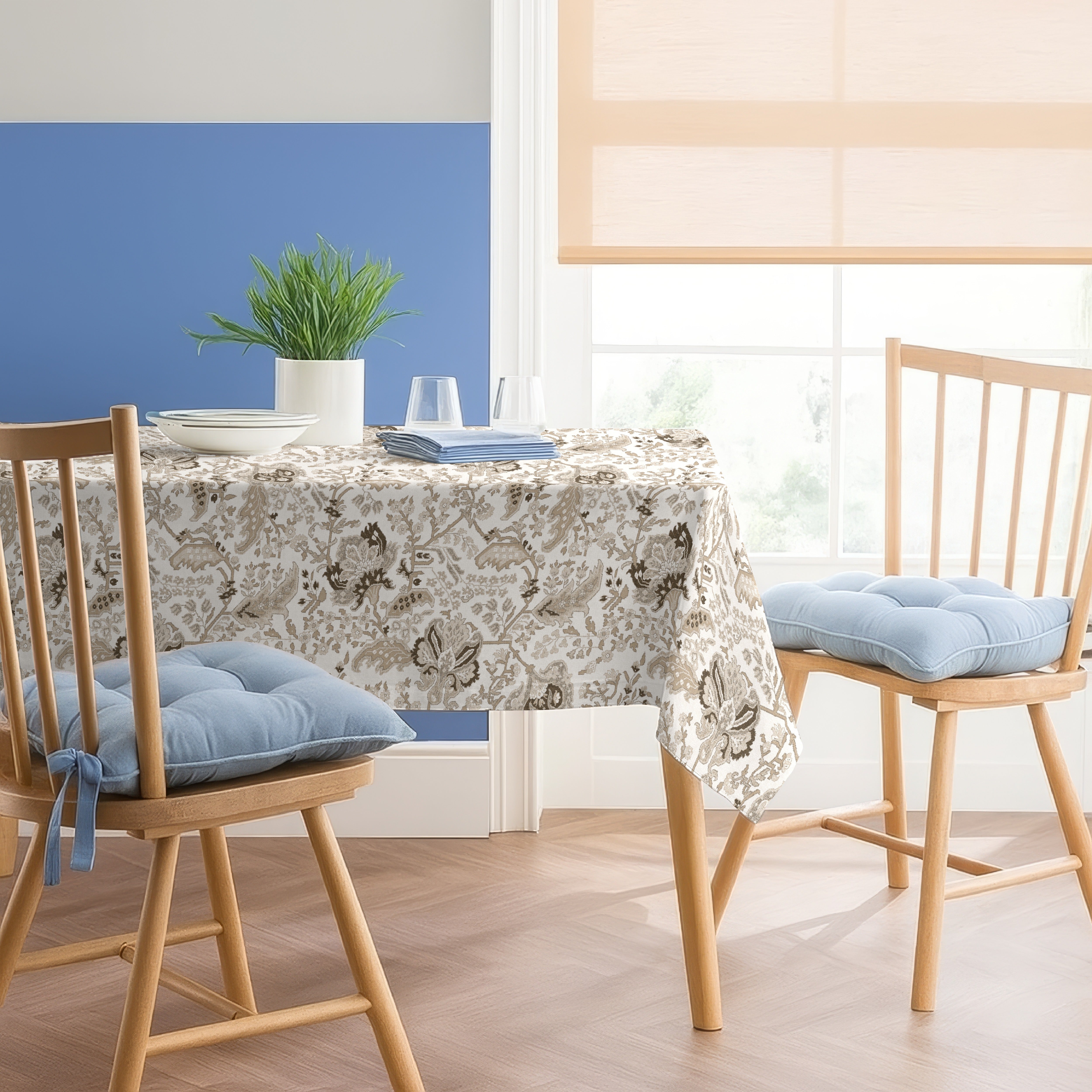 MAGMA COFFEE TABLE CLOTH