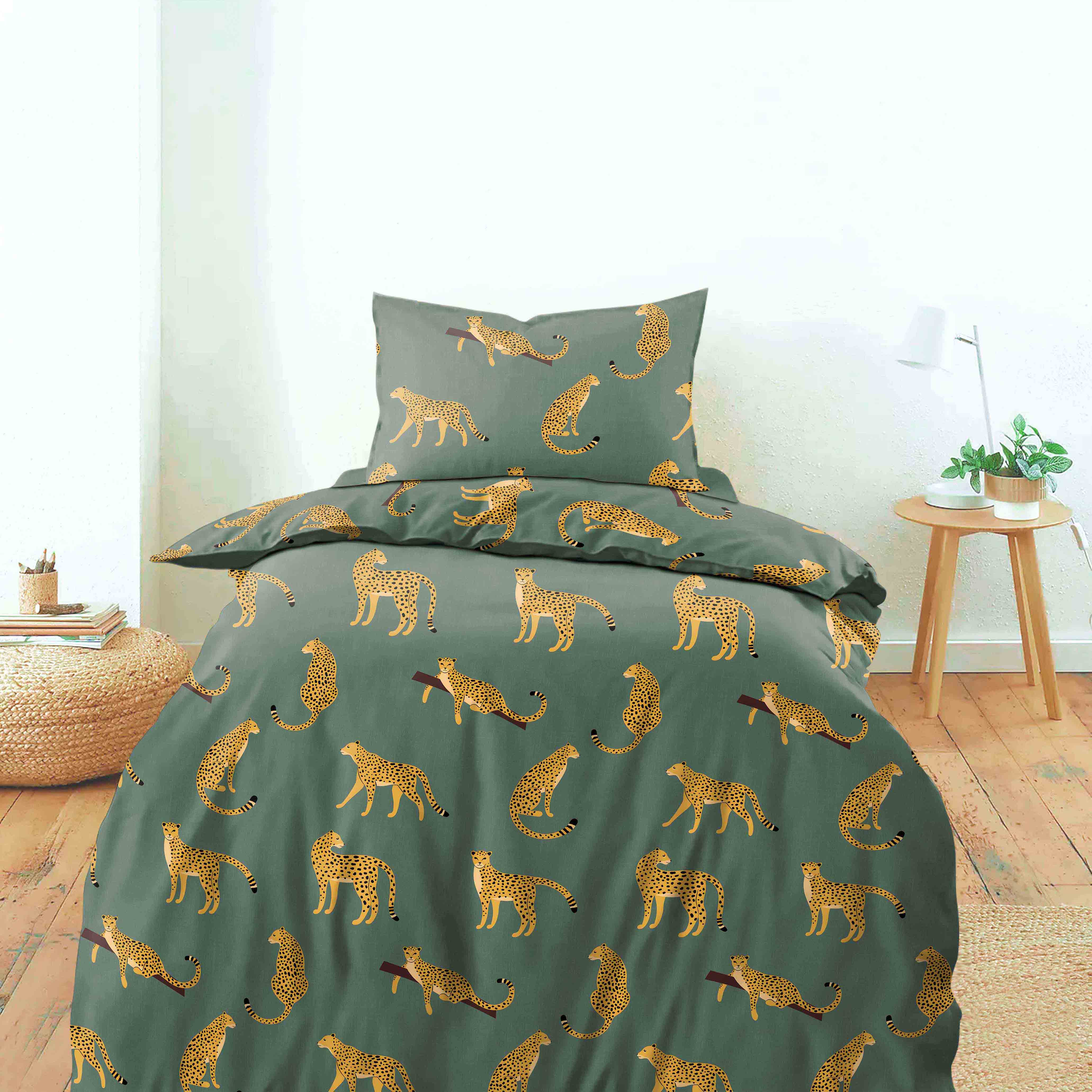 Leopard Cactus Green Bedcover for Single Bed with Pillow Covers King Size (60" X 90")