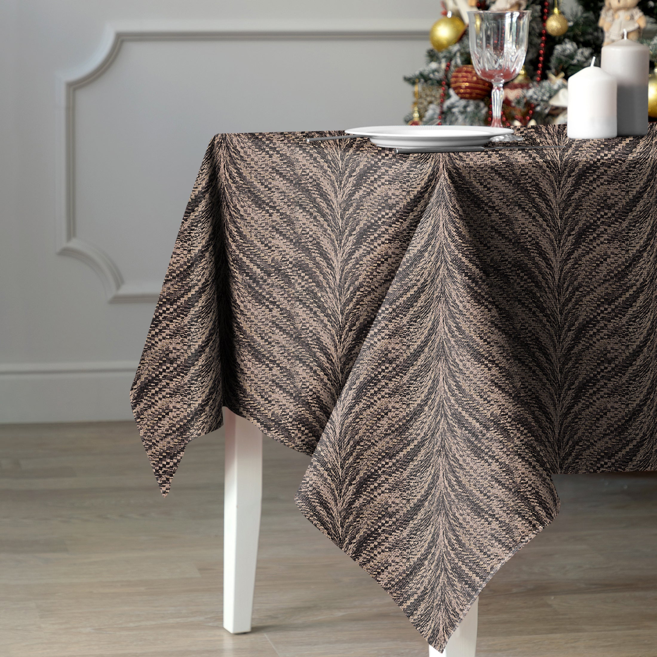 Luxor Charcoal 6 Seater Table Cloth