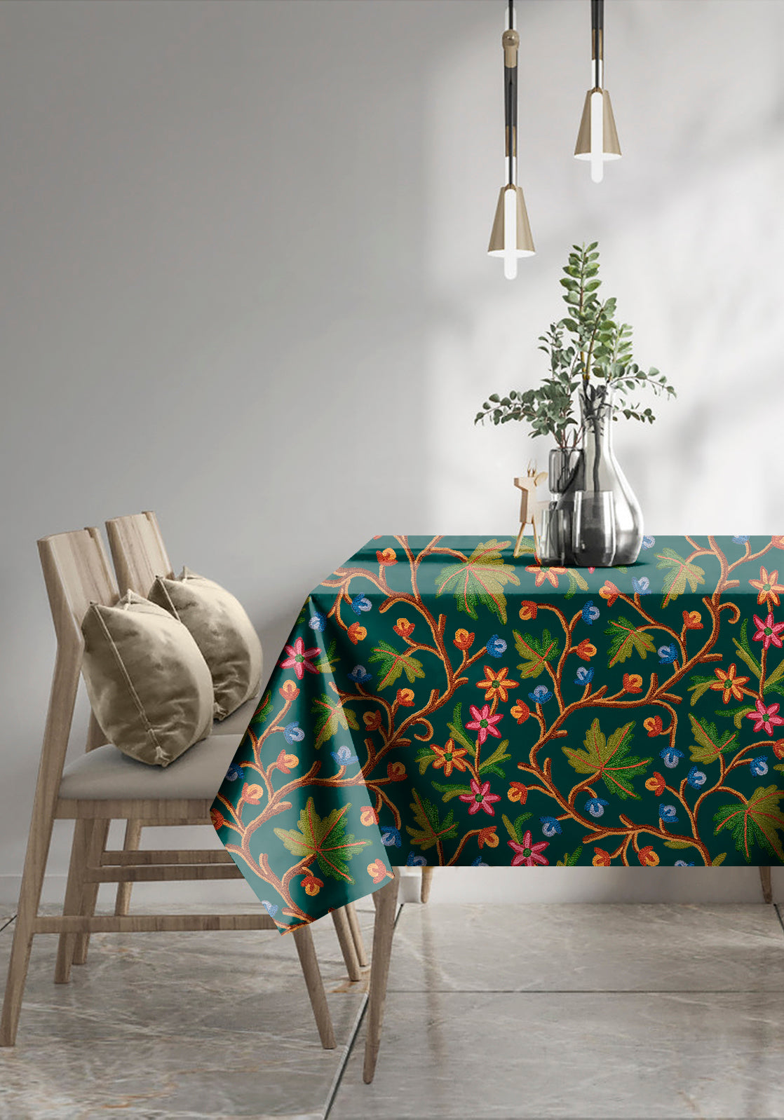 VAROSKI KASHMIRI GABLE GREEN TABLE CLOTH