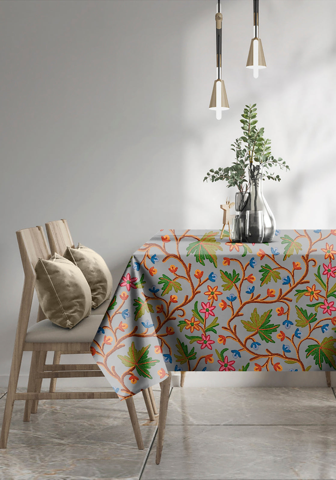 VAROSKI KASHMIRI GREY 6 SEATER TABLE CLOTH