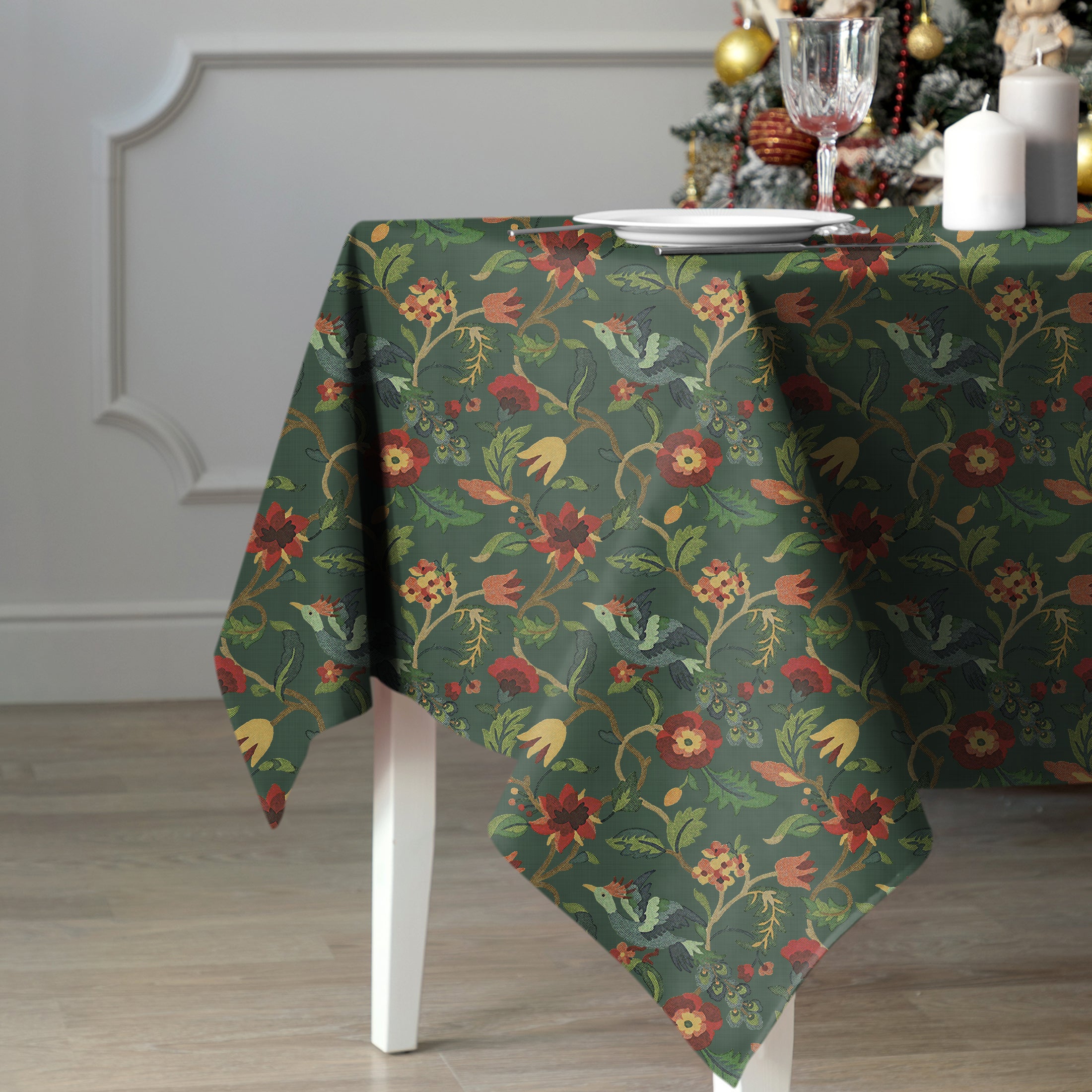 Cabal Green 6 Seater Table Cloth