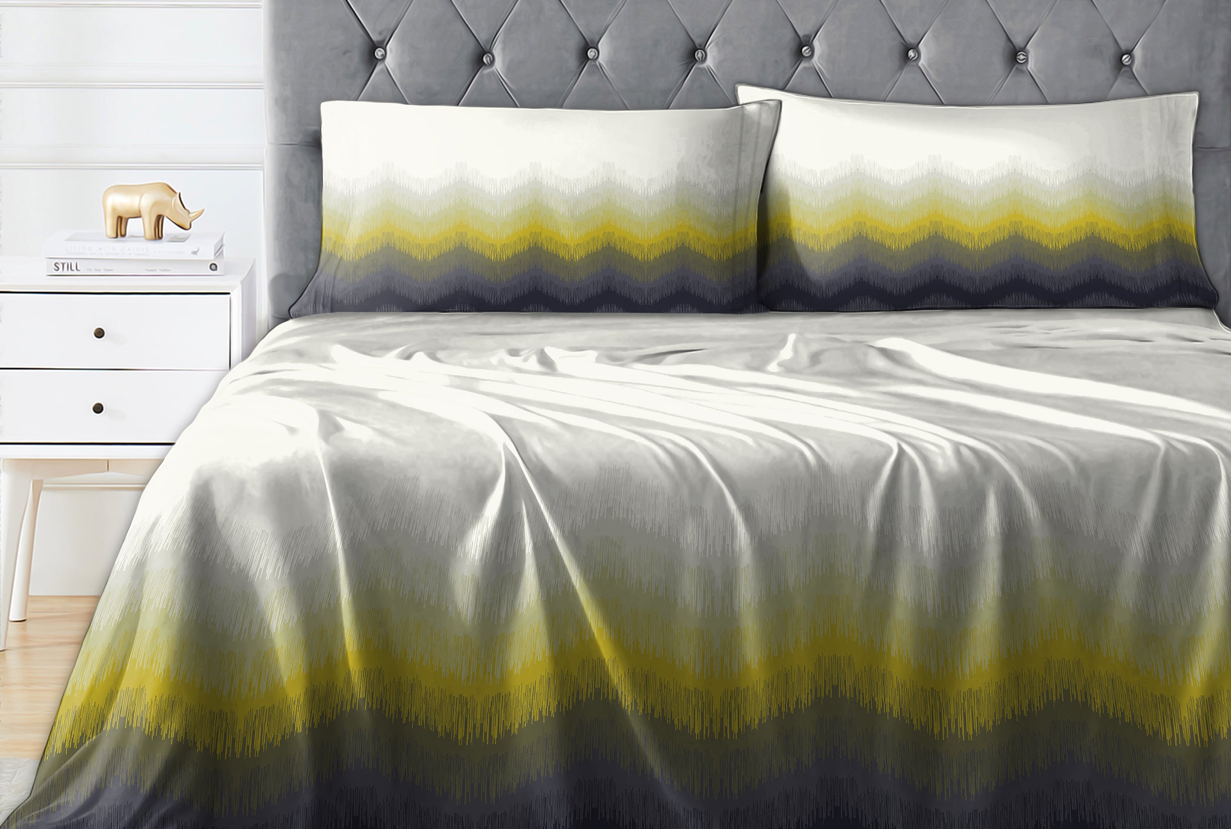 Kudo Lime Bedcover for Double Bed with 2 Pillow Covers King Size (104" X 90") Bedspread