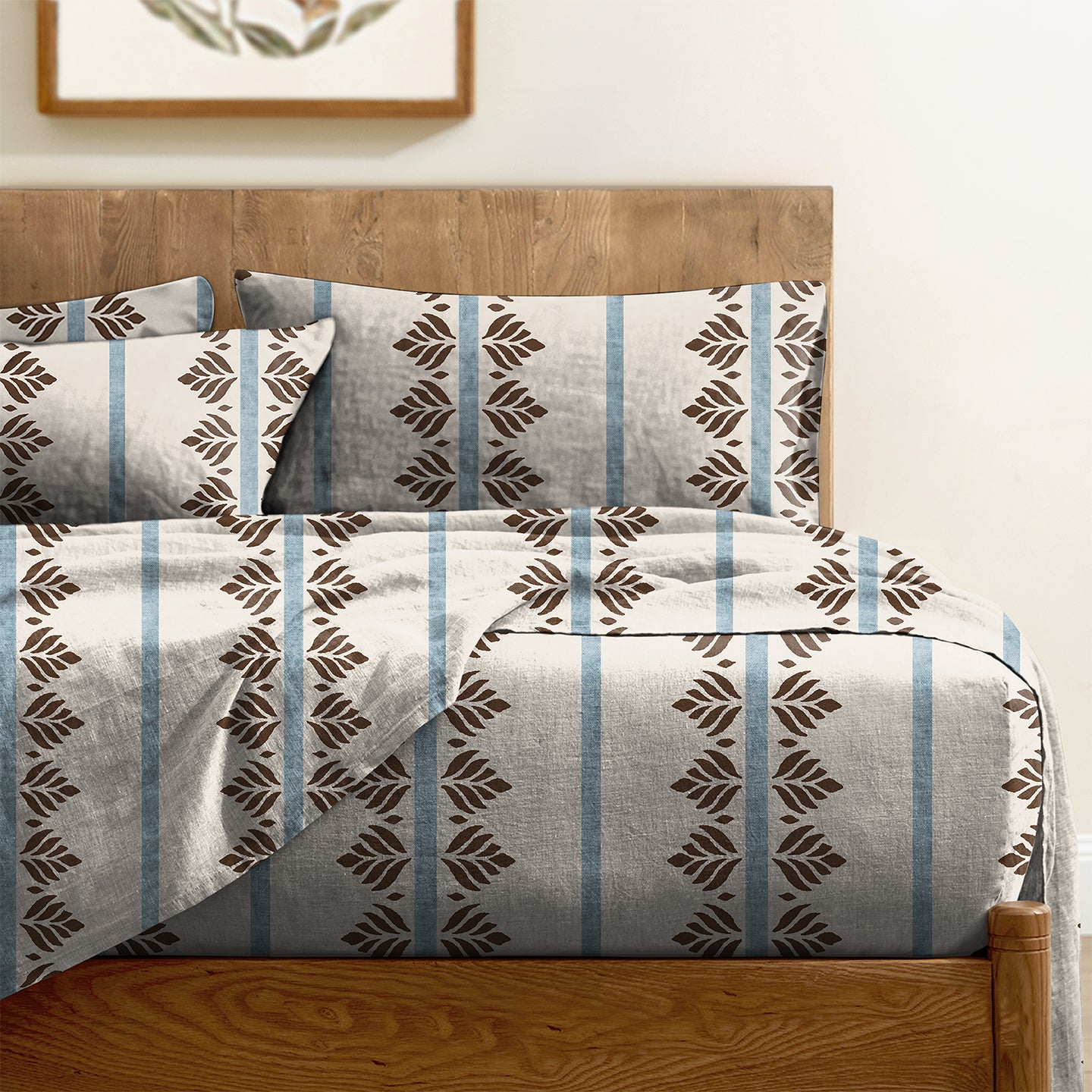CASABLEU MICROFIBER FERN STRIP PREMIUM BEDSHEET FOR DOUBLE BED WITH 2 PILLOW COVERS SIZE (104" X 90")