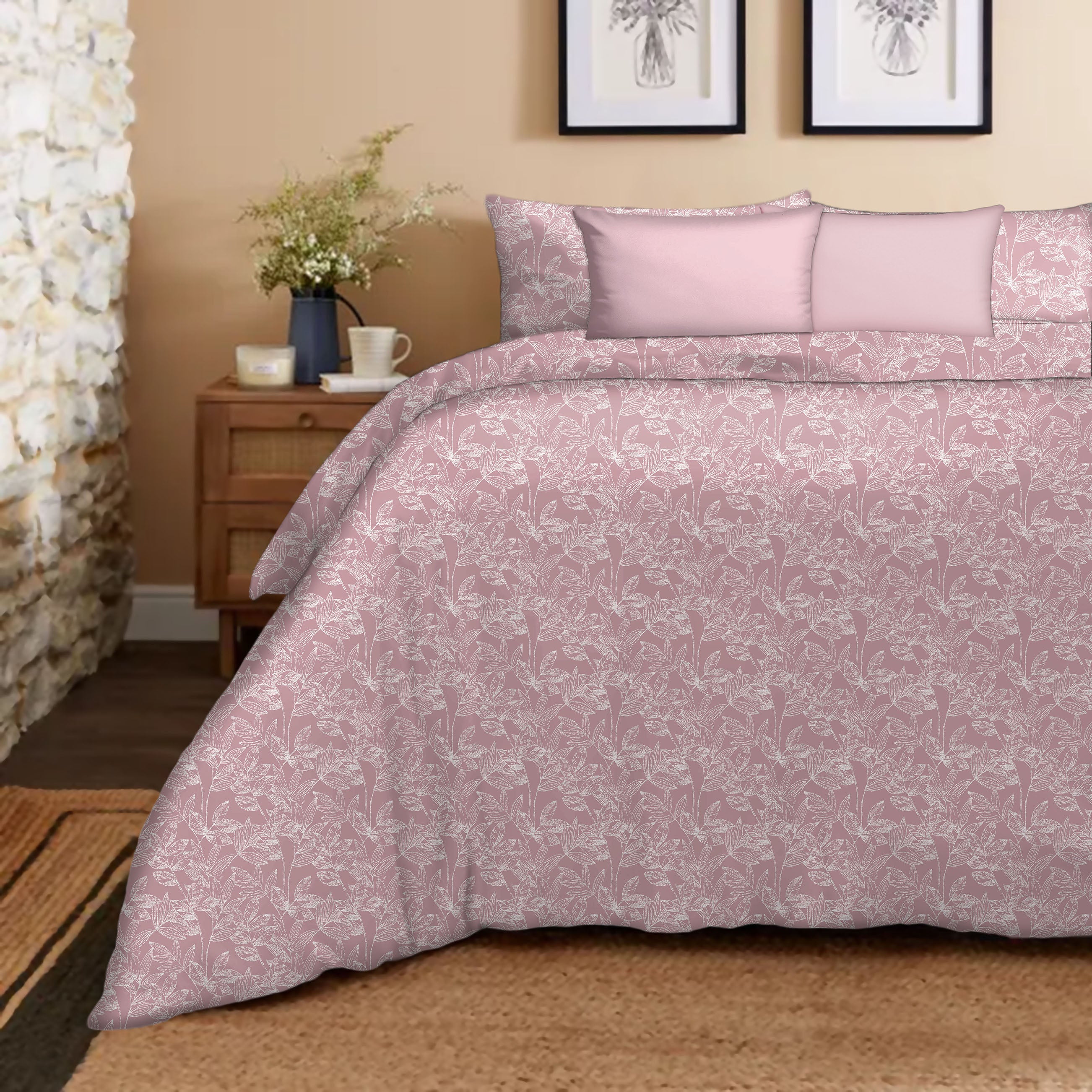 Meadow Pink Bedcover for Double Bed with 2 Pillow Covers King Size (104" X 90")