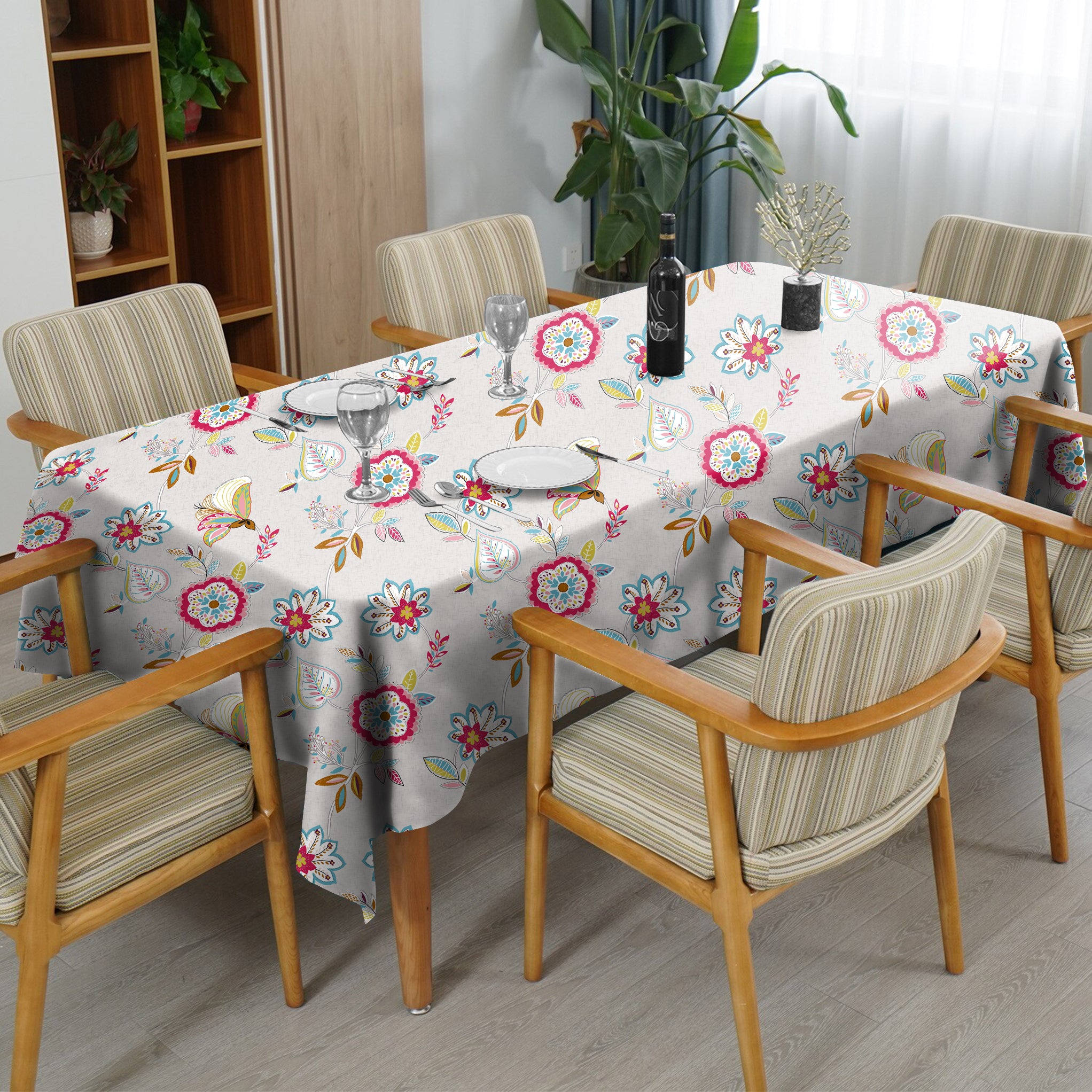 BEAU RED 6 Seater Table Cloth