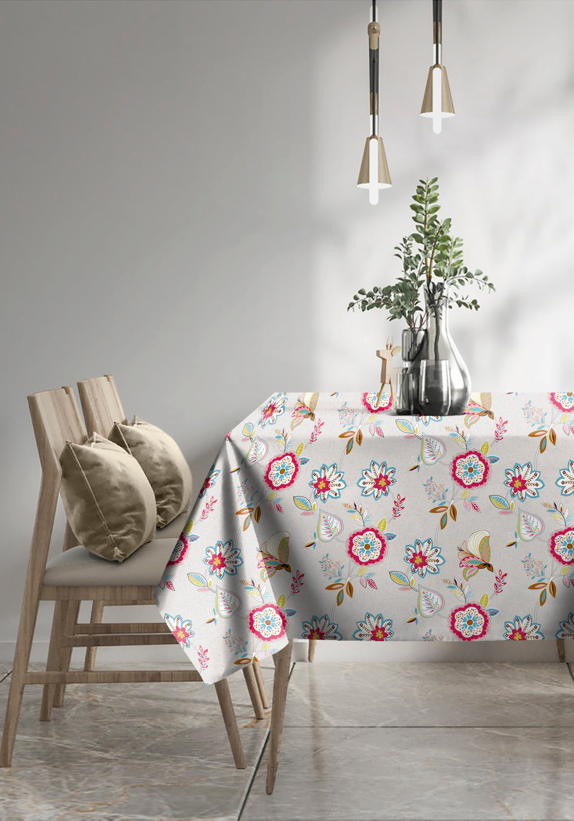 BEAU RED 6 Seater Table Cloth