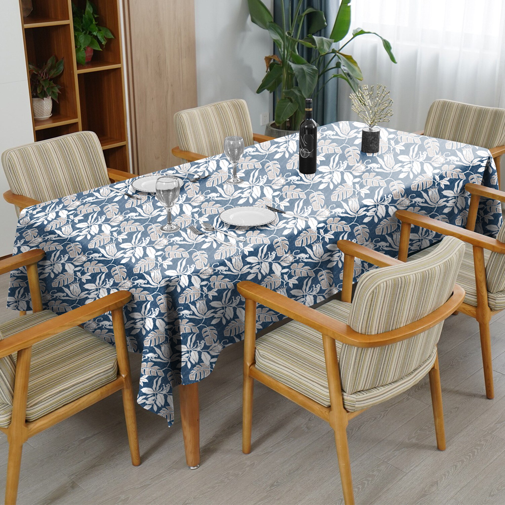 SAVANNA ROYAL BLUE 6 SEATER TABLE CLOTH